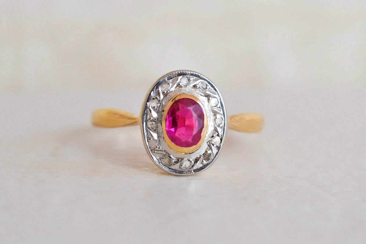 Bague ovale Rubis et Diamants