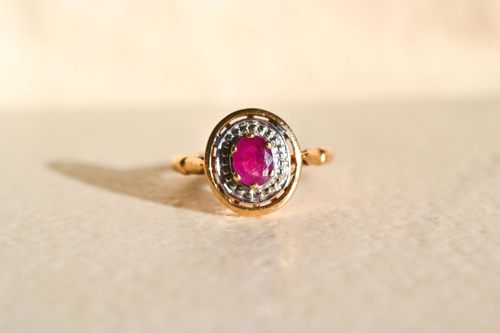Bague Ovale 2 Ors Rubis 9K