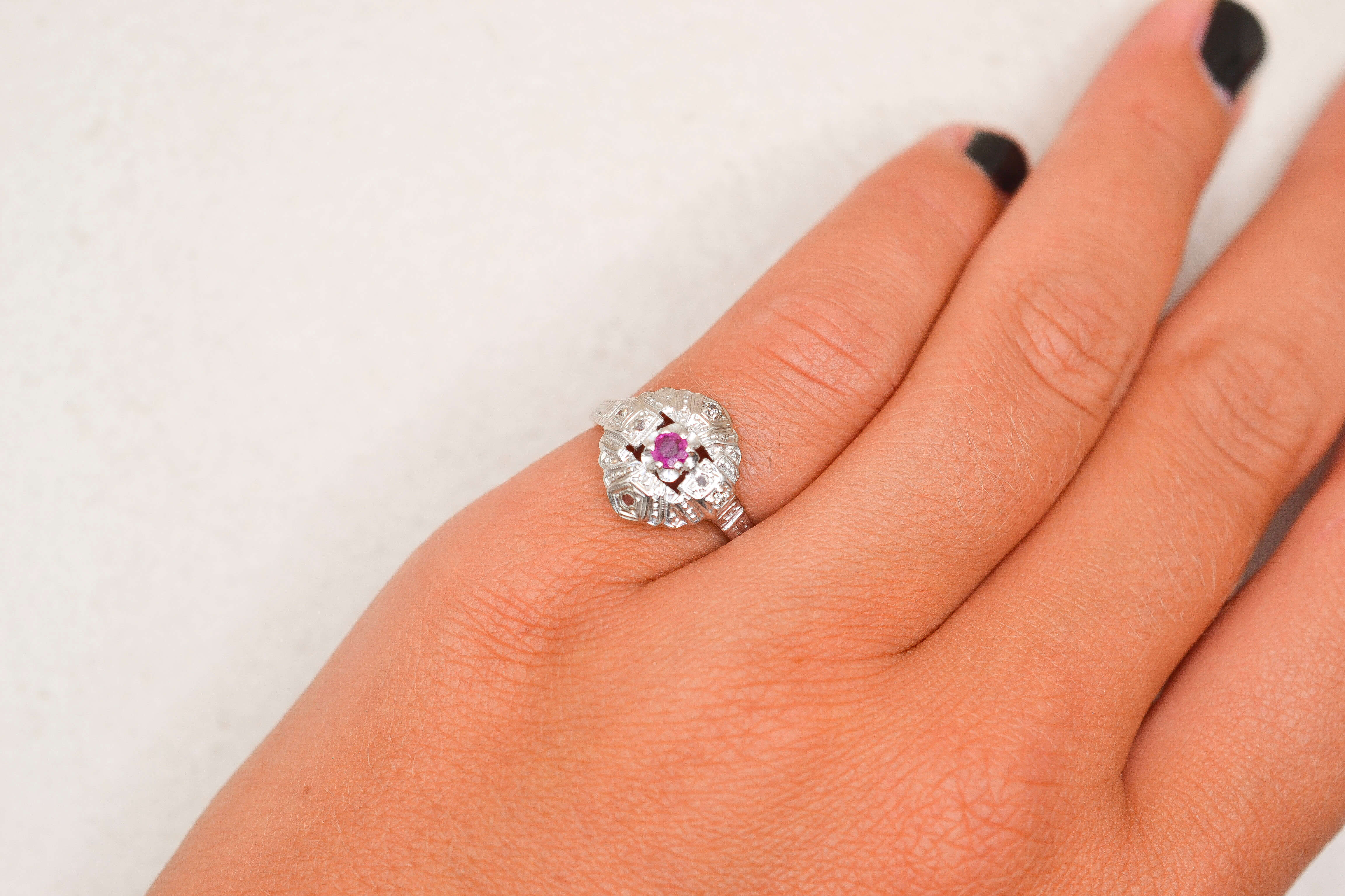 Bague époque Art Déco Rubis Diamants