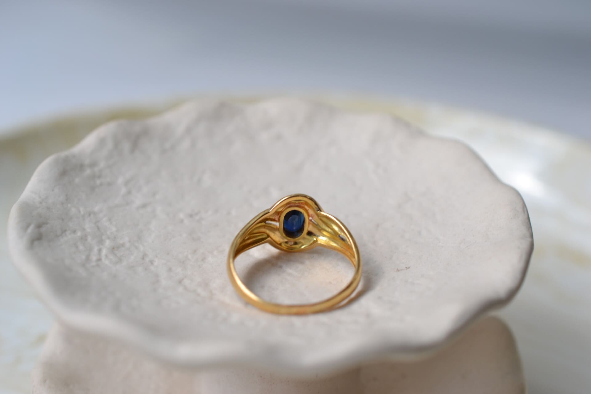 Bague croisée Saphir et Diamants