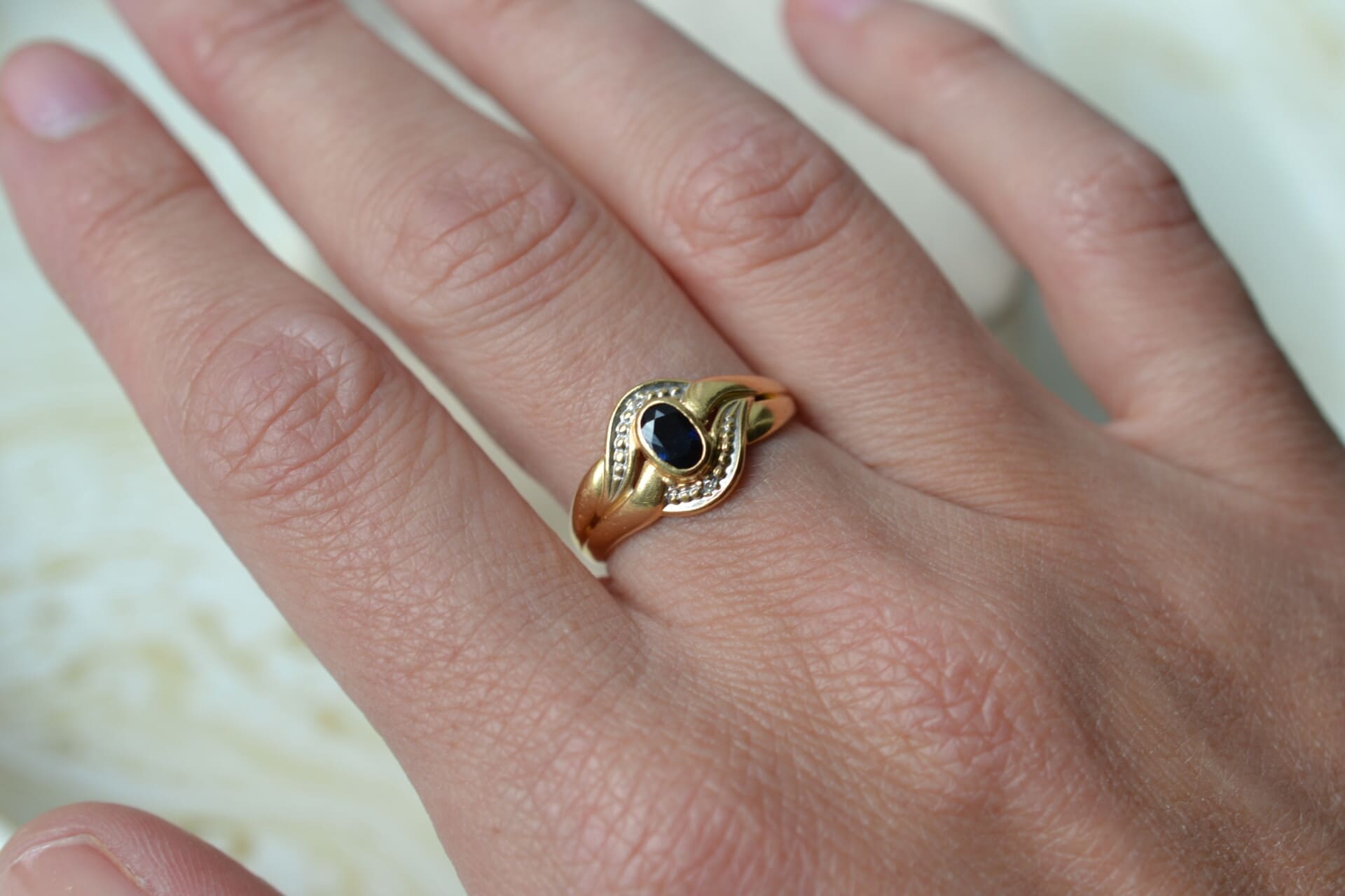Bague croisée Saphir et Diamants