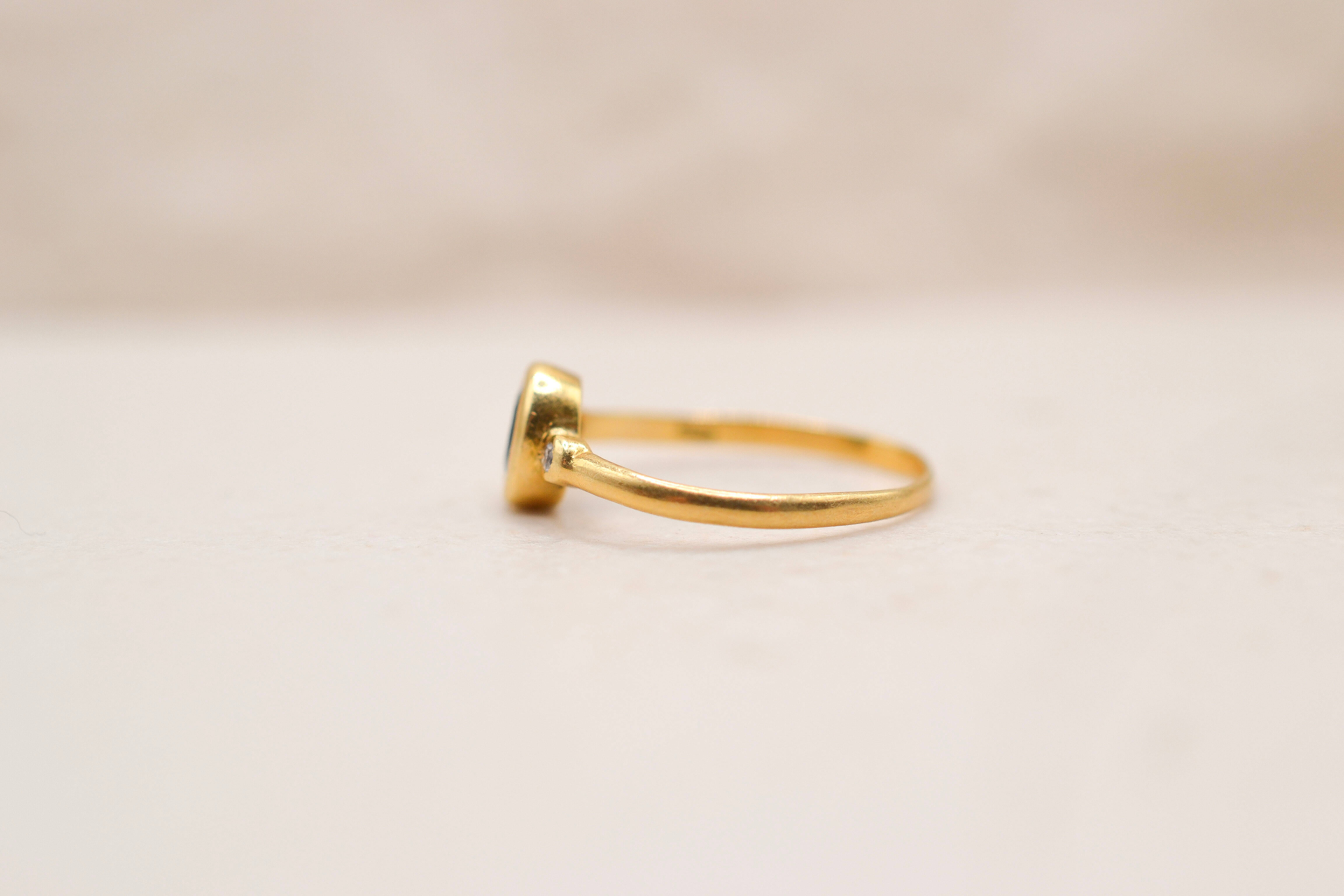 Bague Saphir oval et Diamants