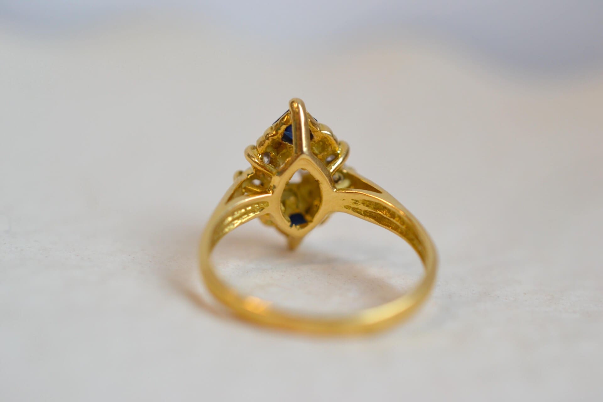 Bague Marquise Saphirs et Diamants
