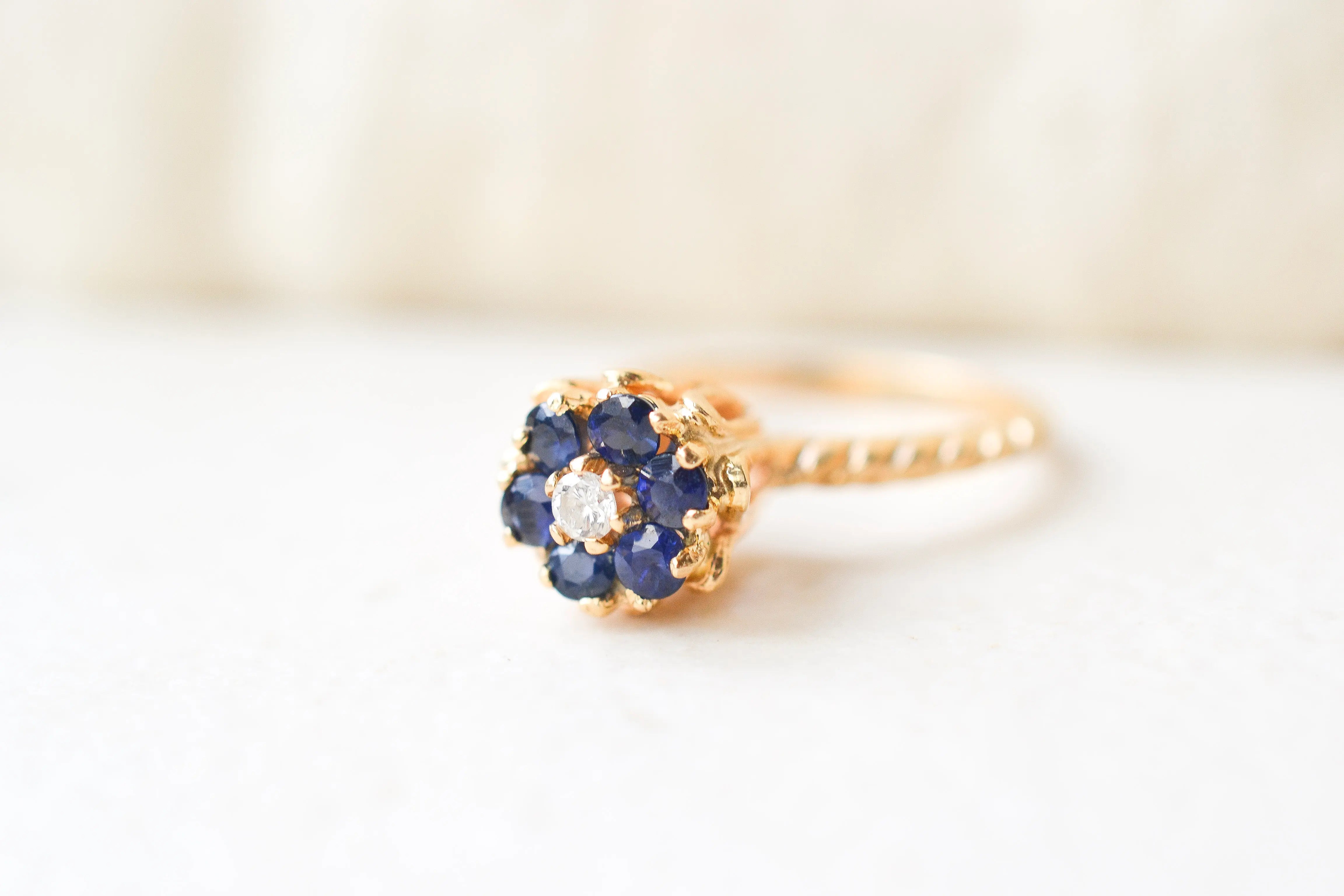 Bague Diamant fleur et cordage