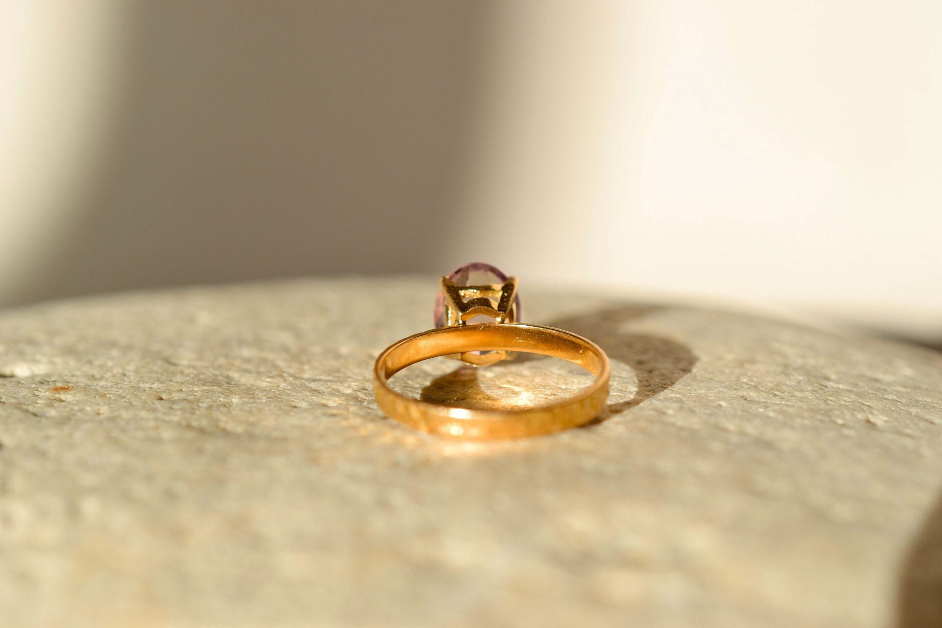 Bague solitaire Or jaune Améthyste