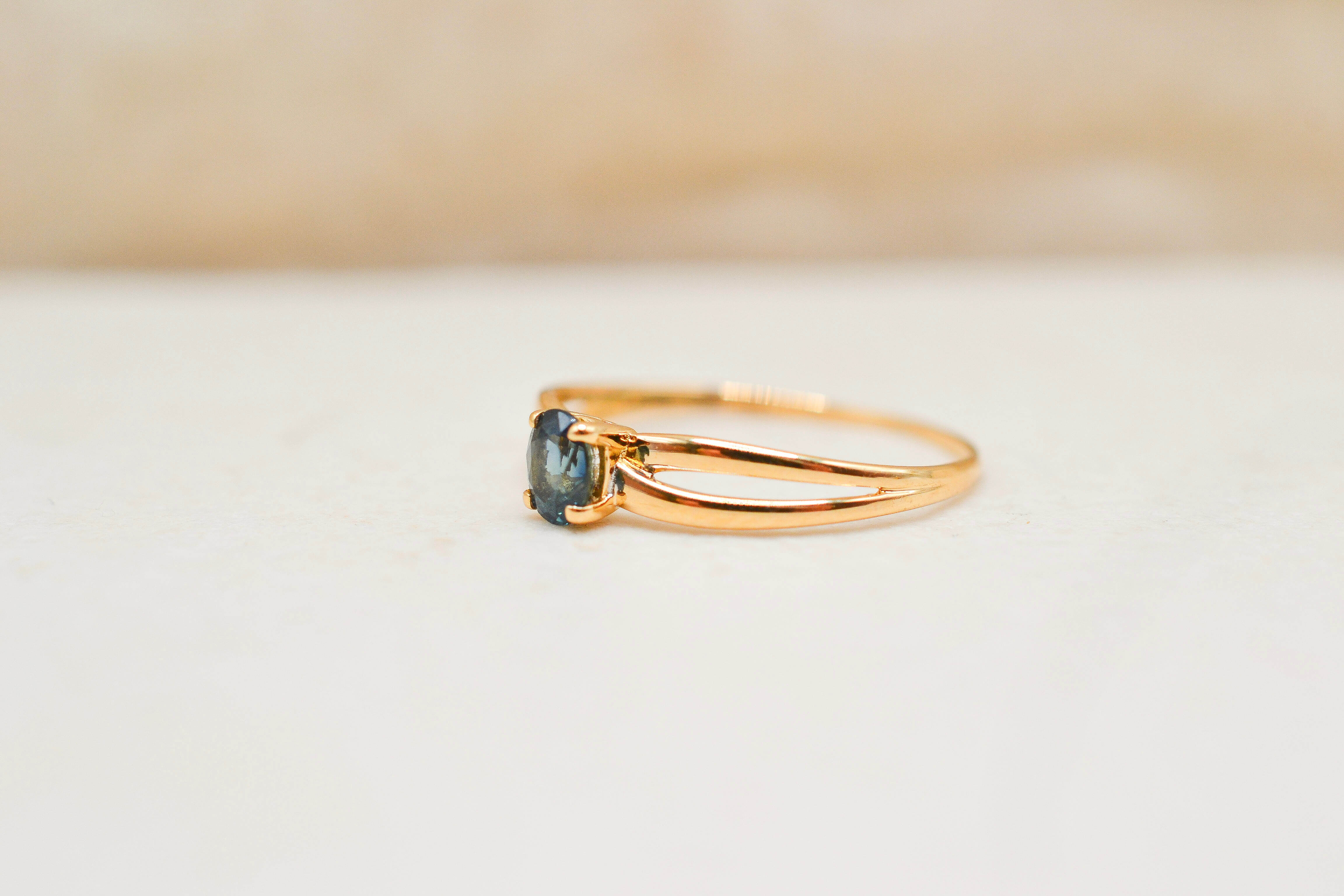 Bague solitaire Saphir