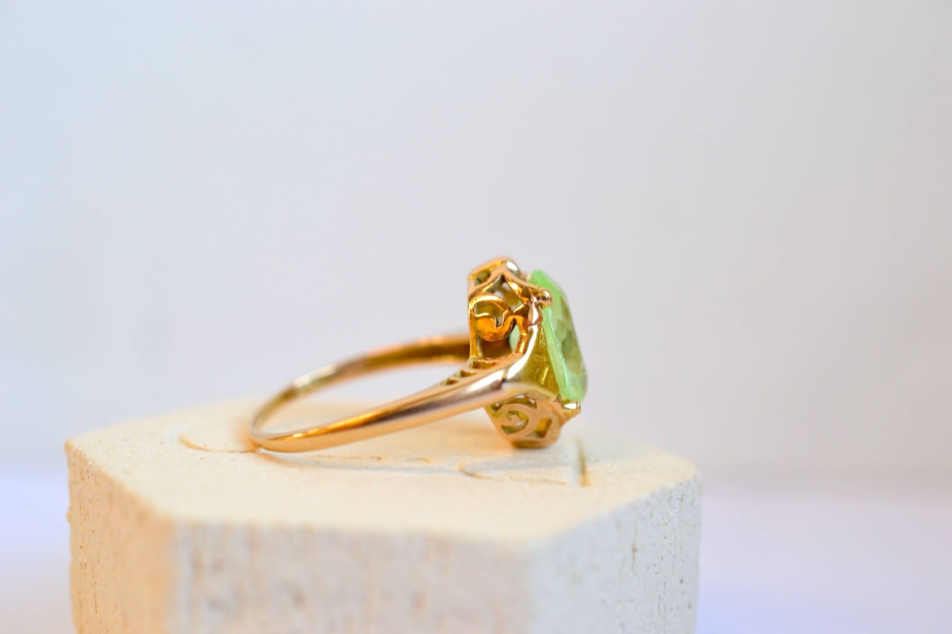Bague cocktail Spinelle de synthèse