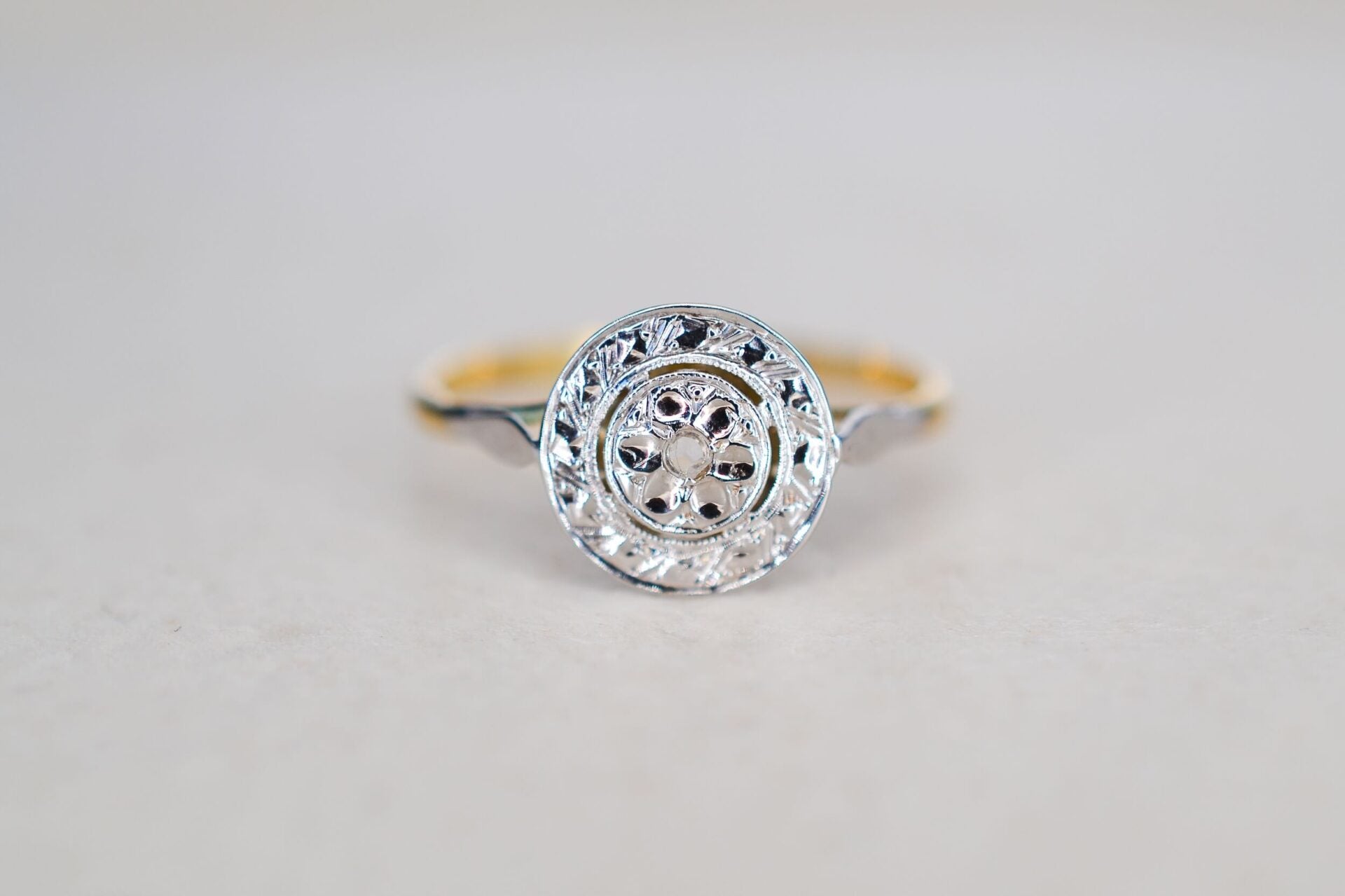 Bague Art Déco circulaire 2 Ors