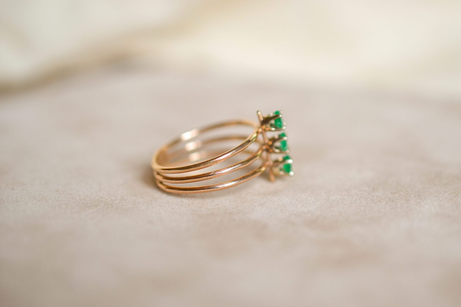 Bague Multi-anneaux Emeraudes
