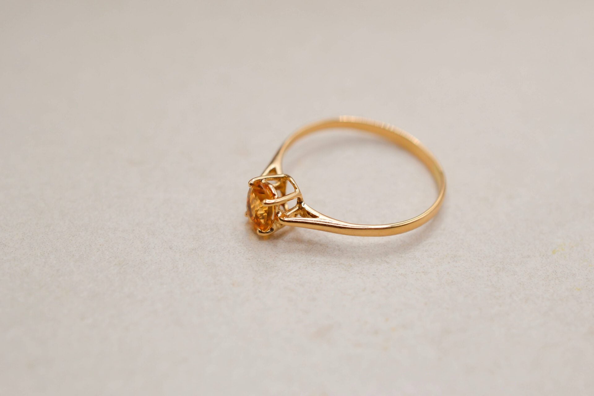 Bague solitaire Citrine