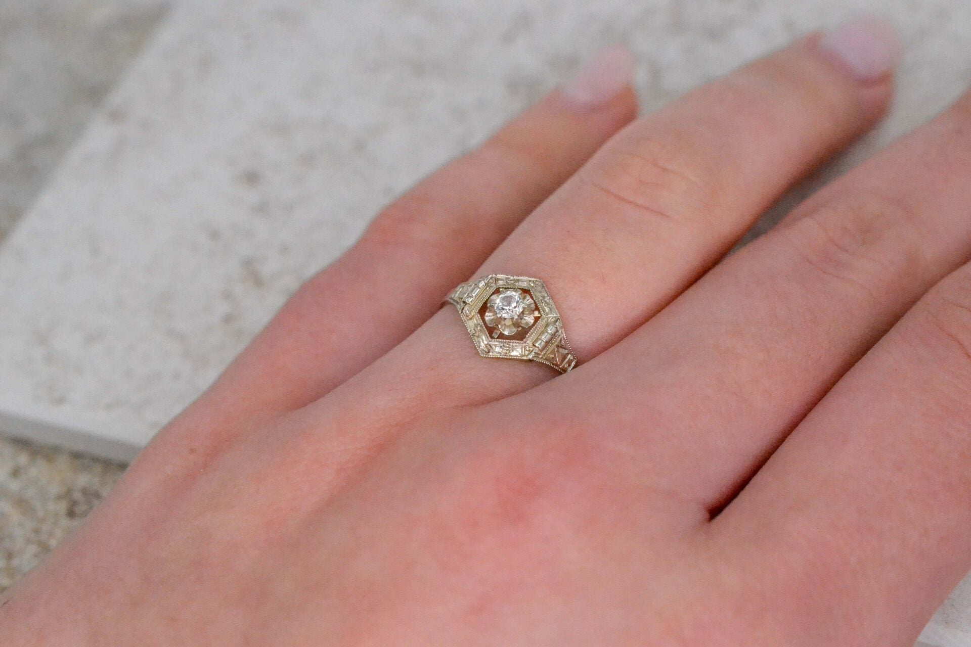 Bague Art déco hexagonale Or blanc