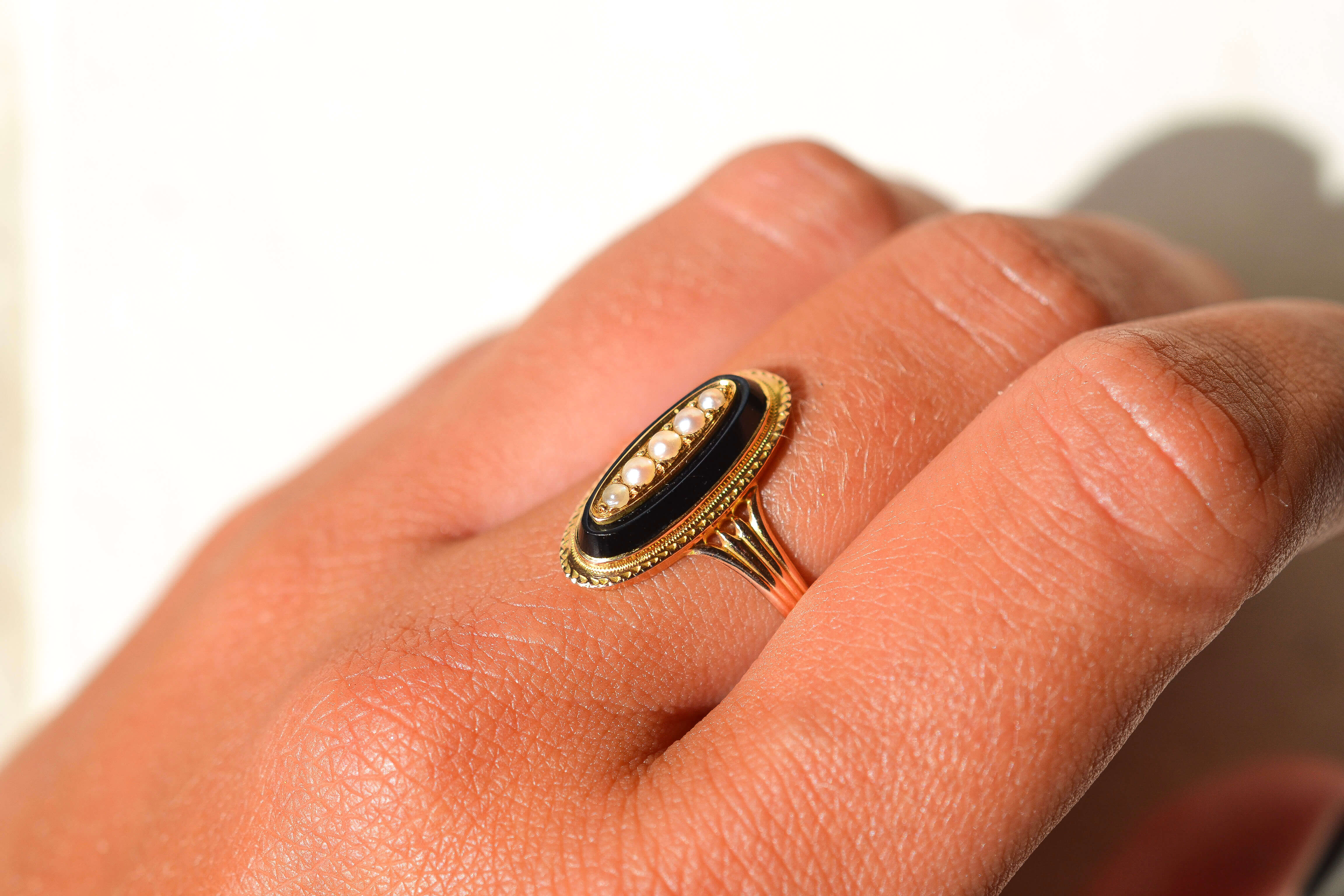 Bague Navette Onyx et Perles