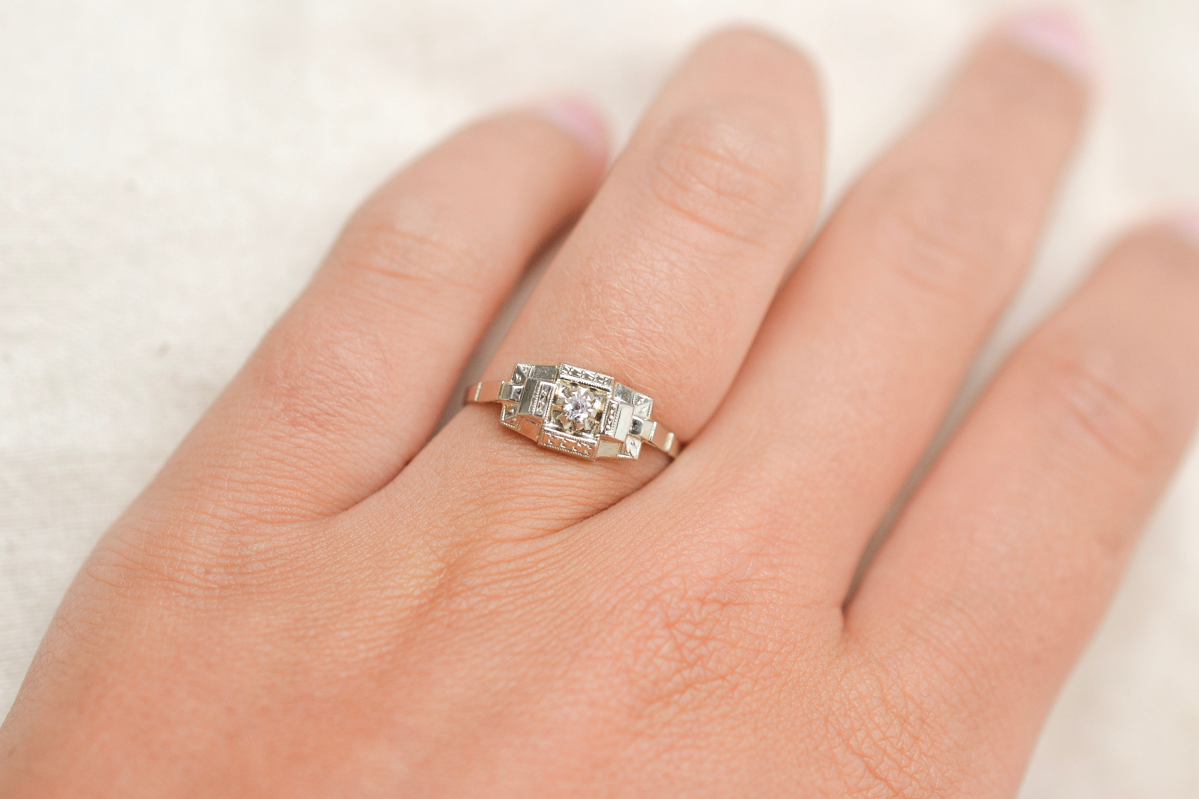 Bague Art Déco à gradins