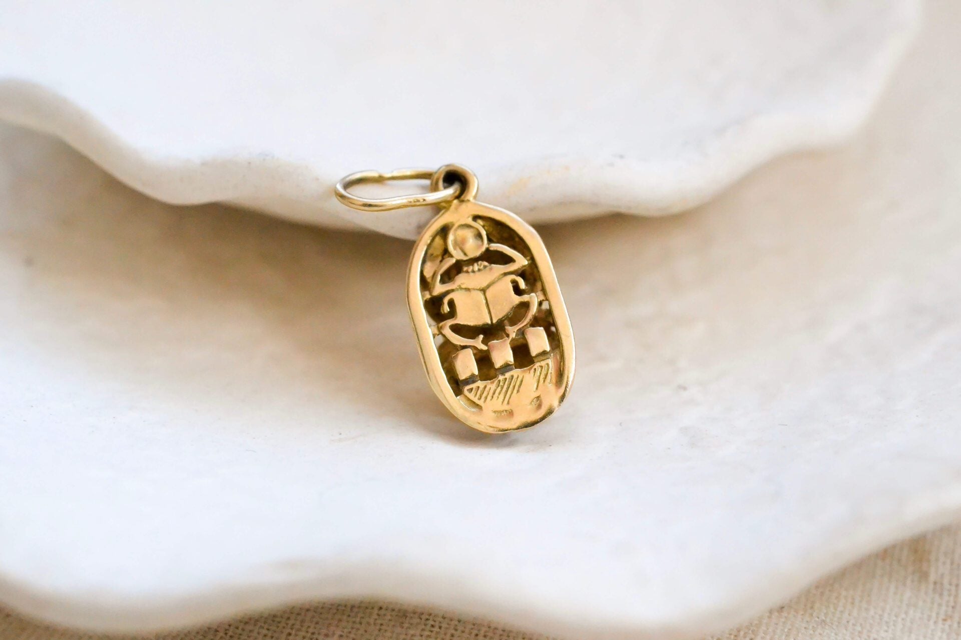 Pendentif scarabée Or jaune