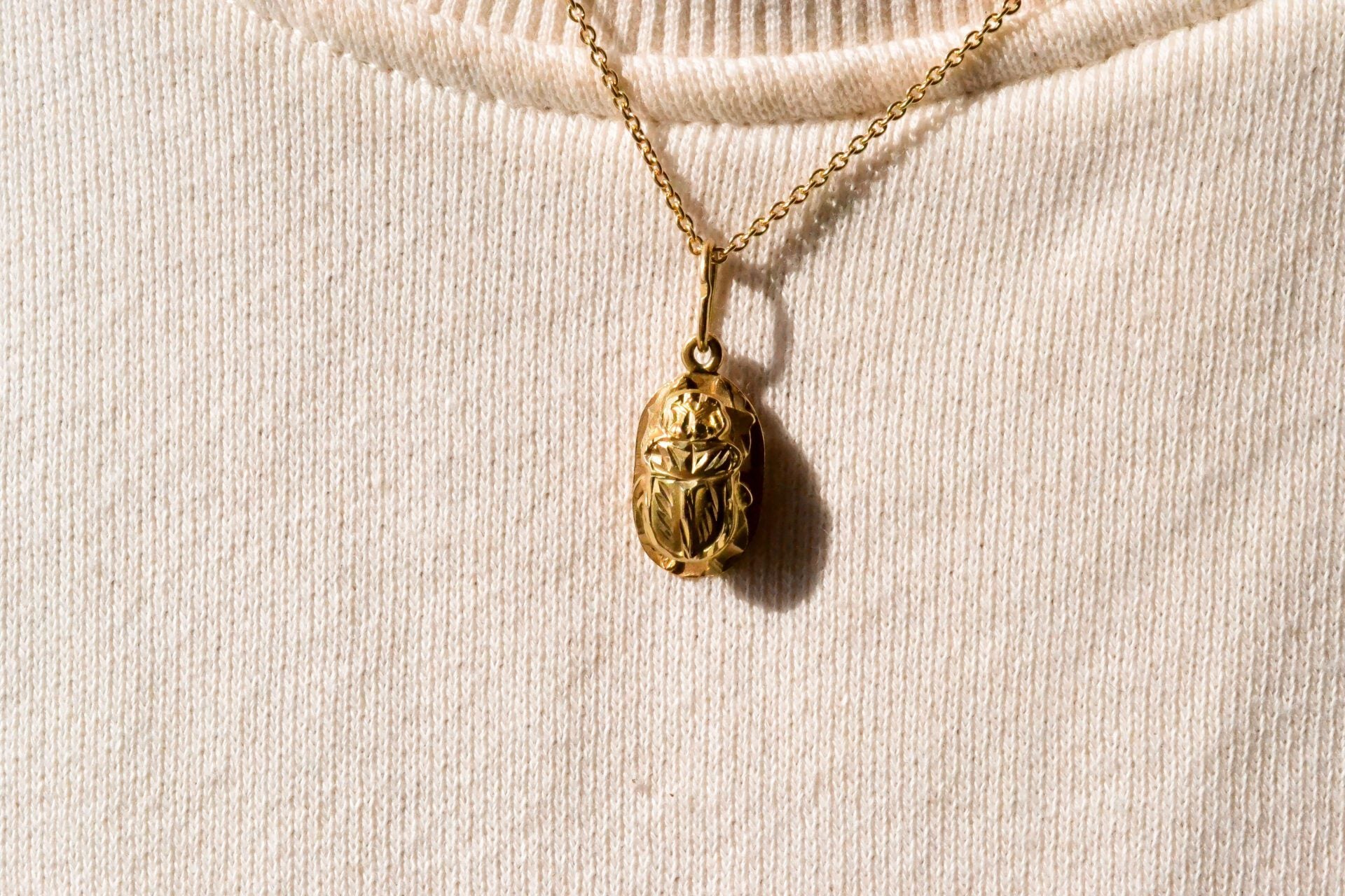 Pendentif scarabée Or jaune