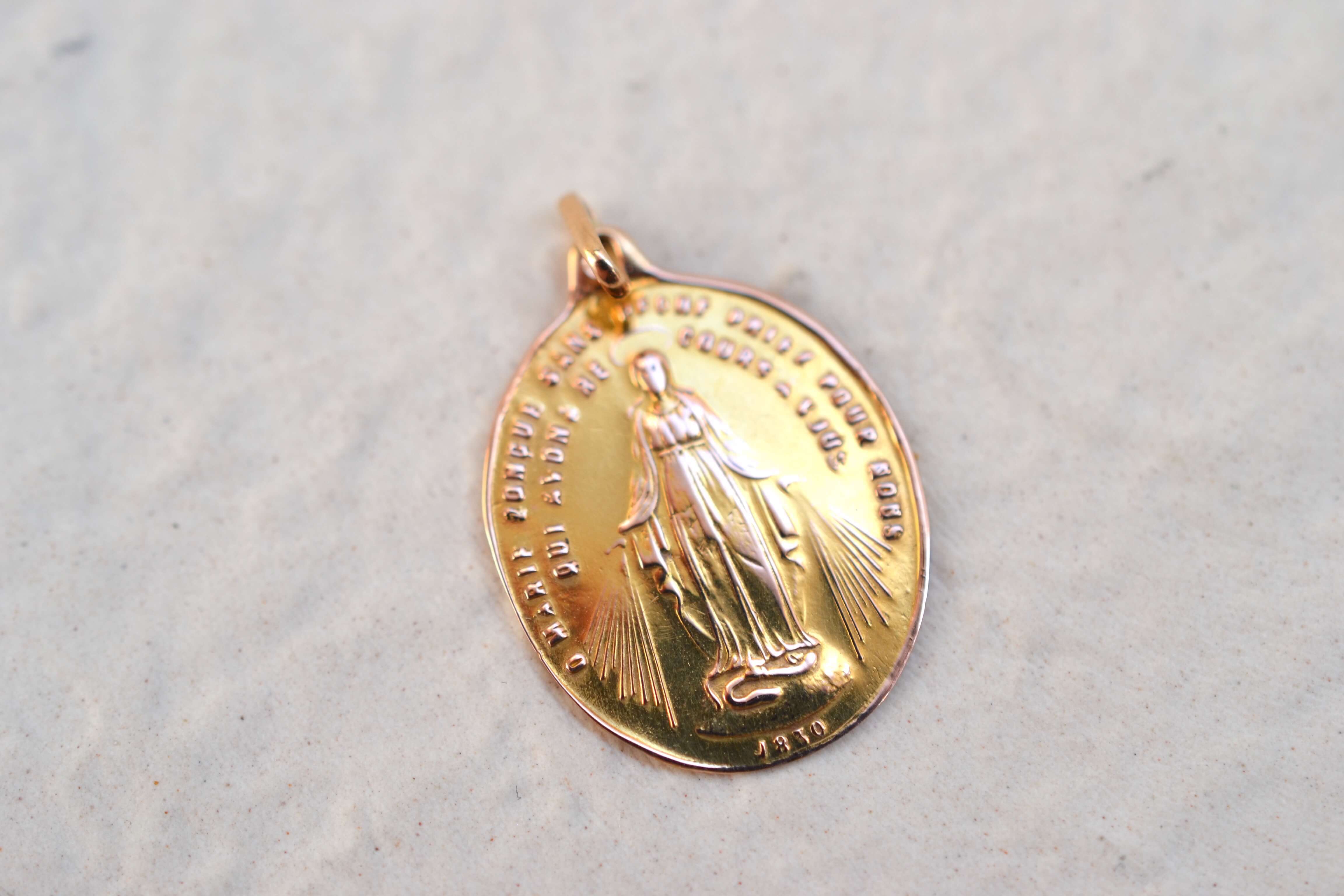 Médaille Vierge Marie