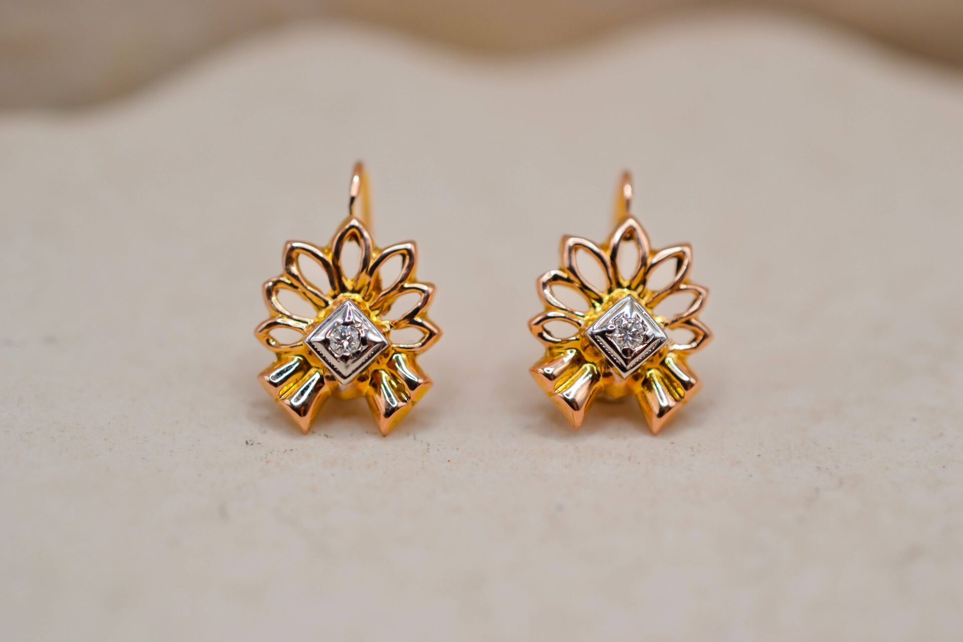 Dormeuses florales Diamant