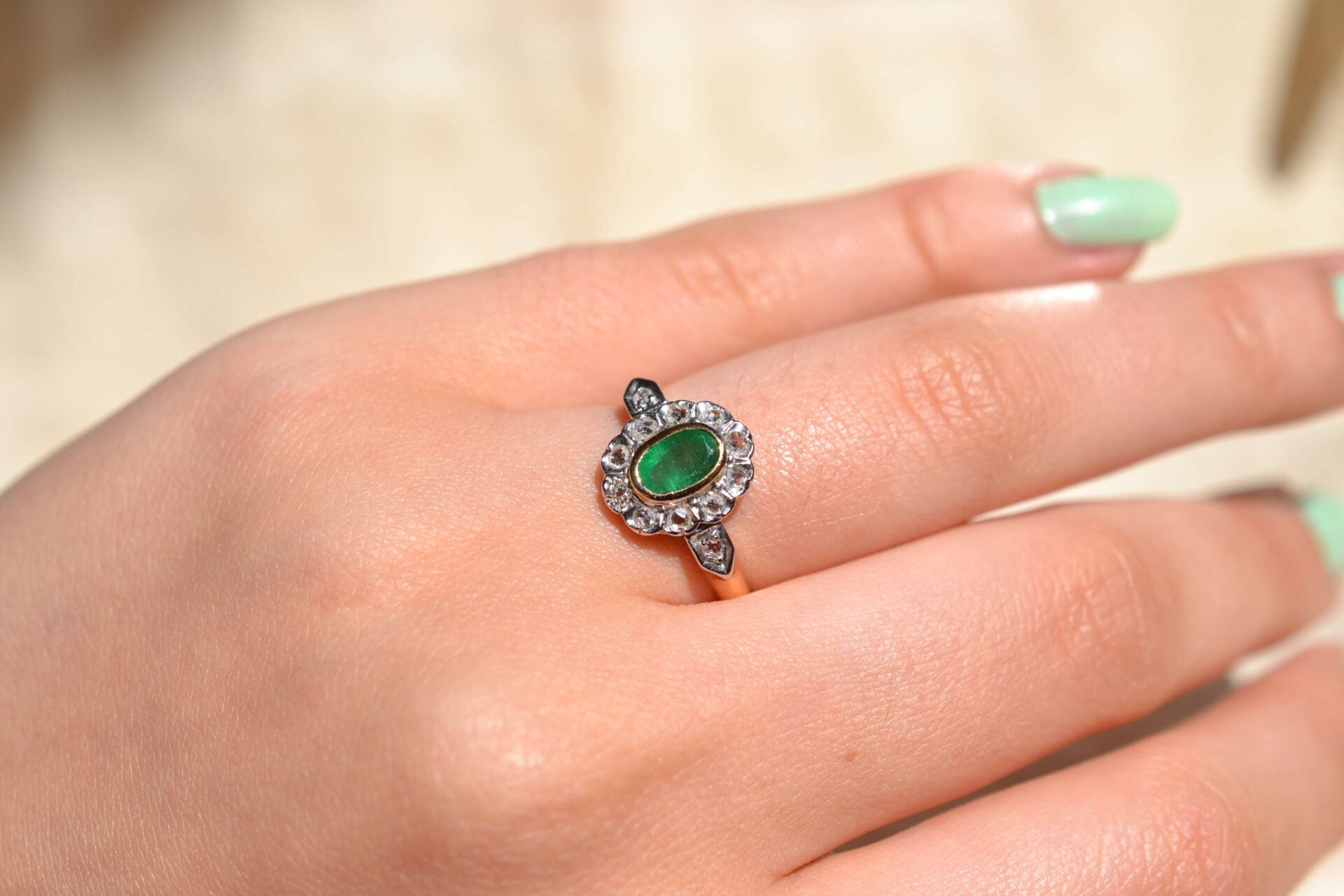 Marguerite Émeraude Diamants 2 Ors