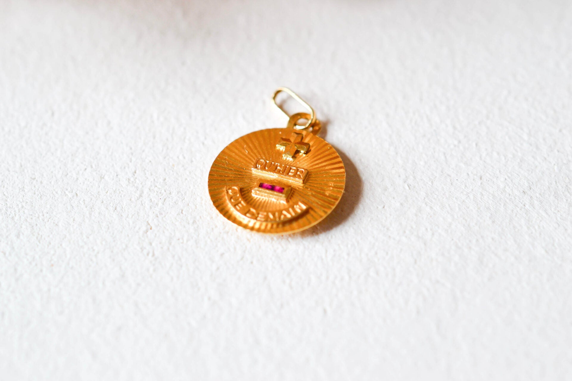 Pendentif AUGIS Rubis