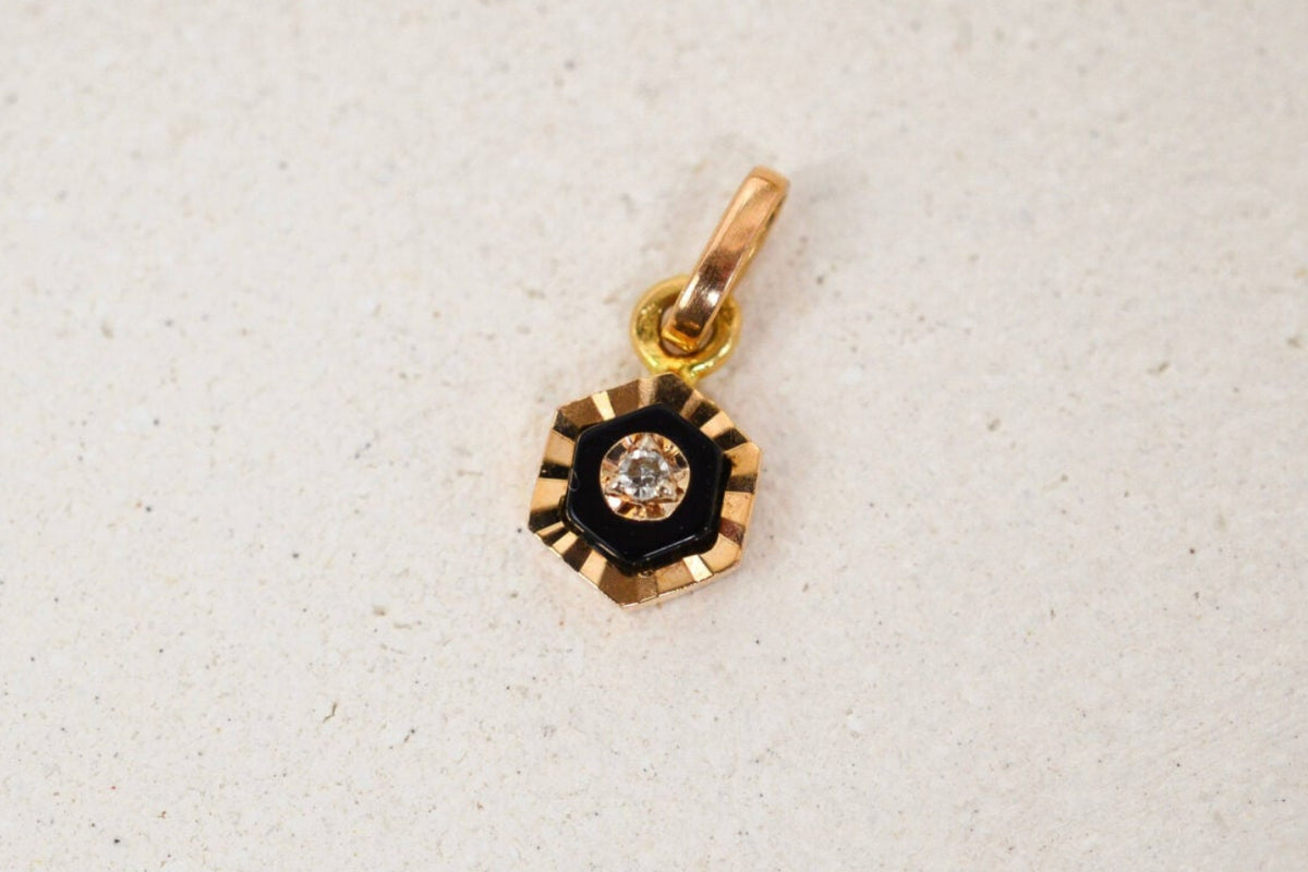 Pendentif hexagonal Onyx