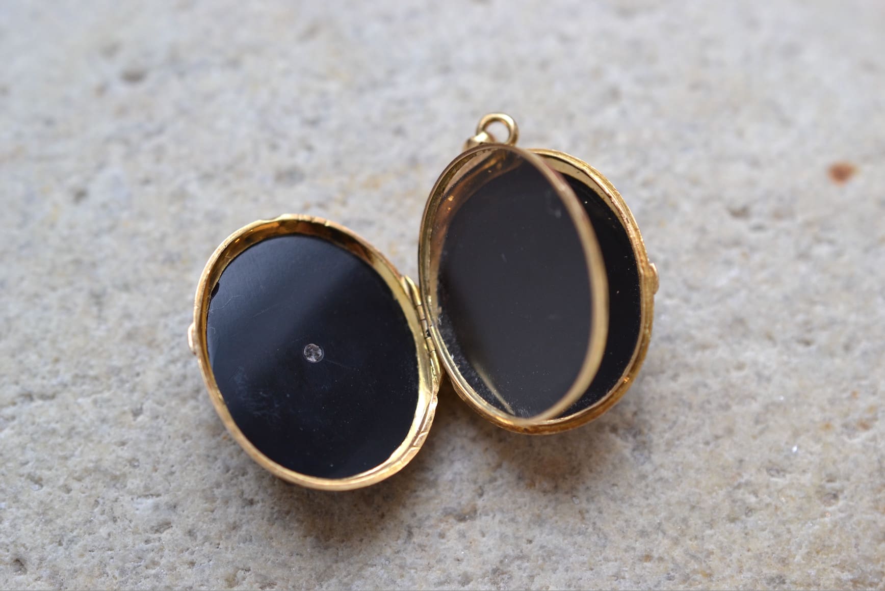 Pendentif ouvrant Onyx