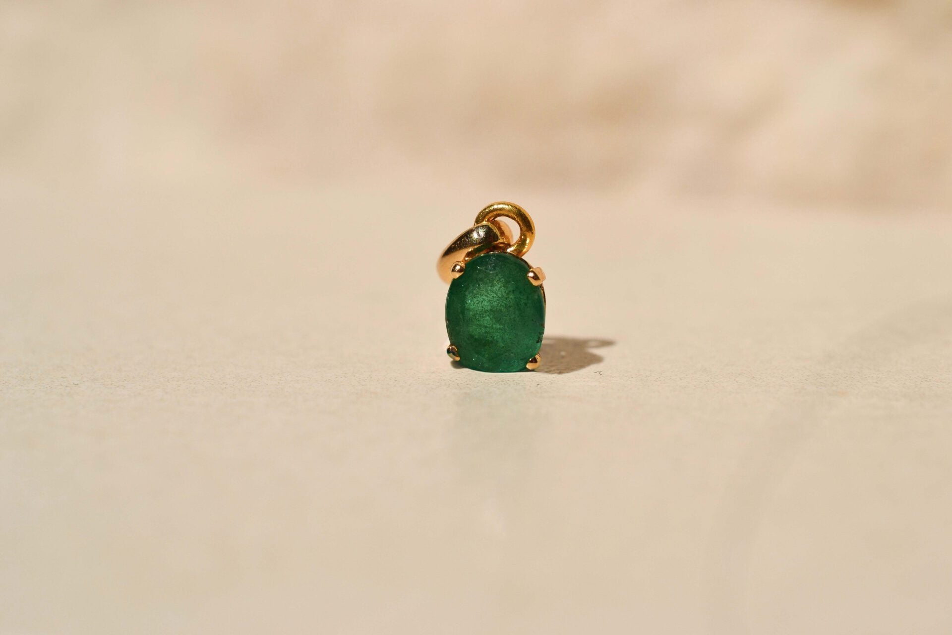 Pendentif Emeraude ovale