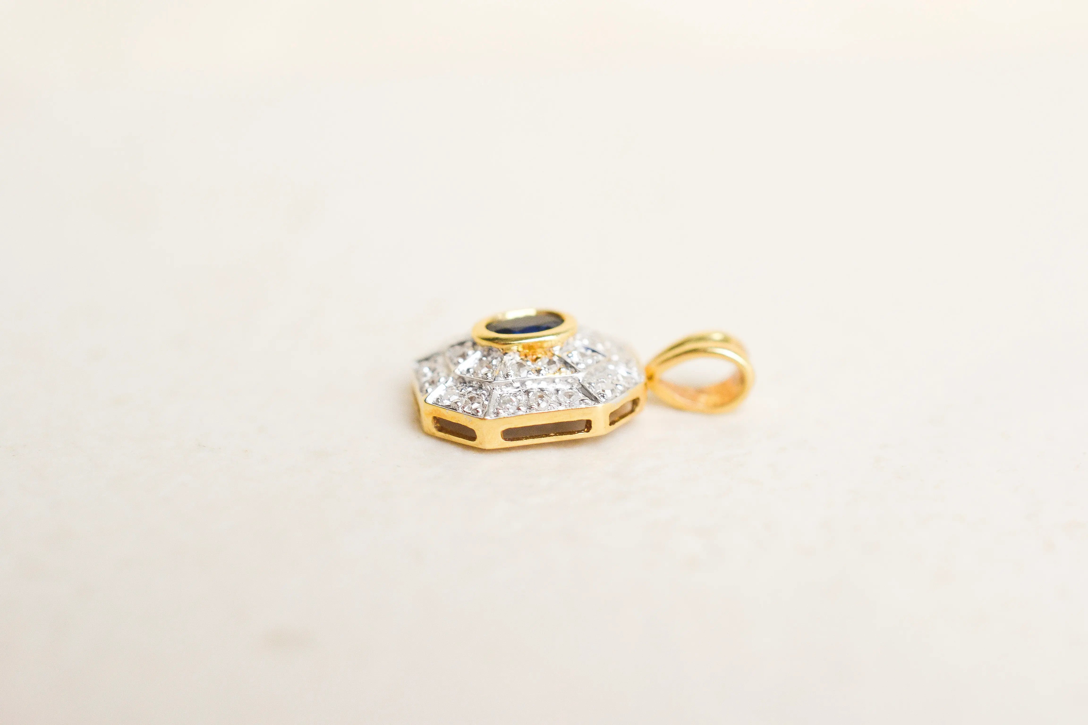 Pendentif rectangulaire Saphir Diamants