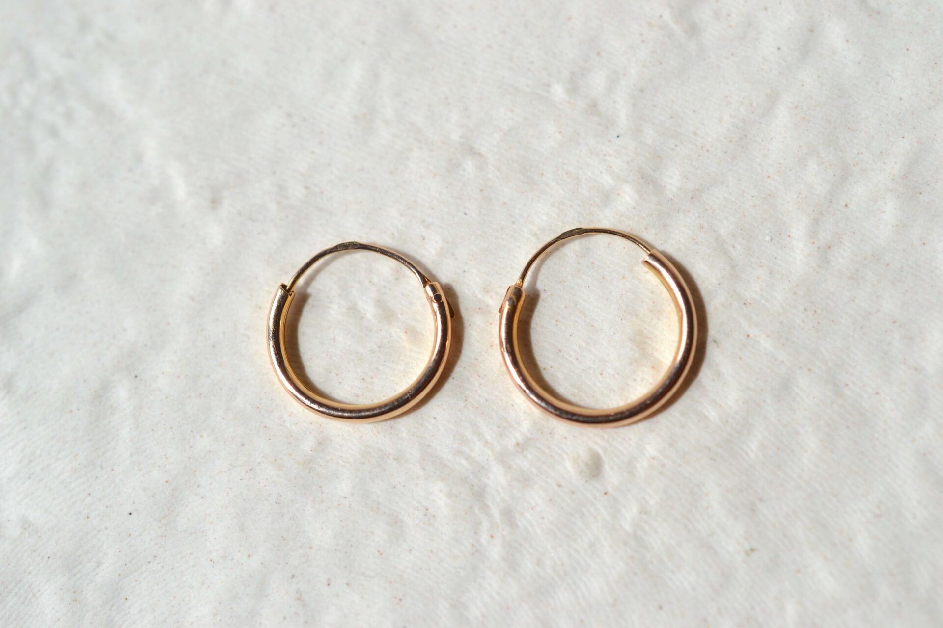 Petites créoles lisses