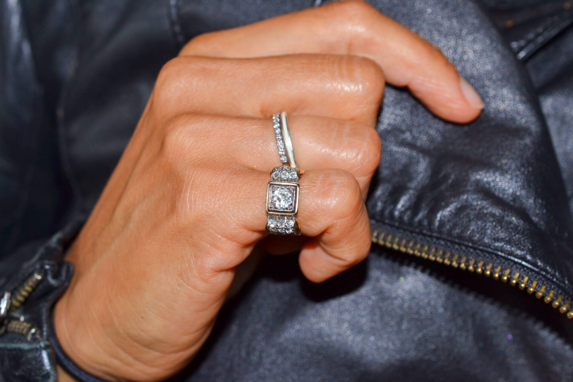Bague petit doigt : un bijou de caractère