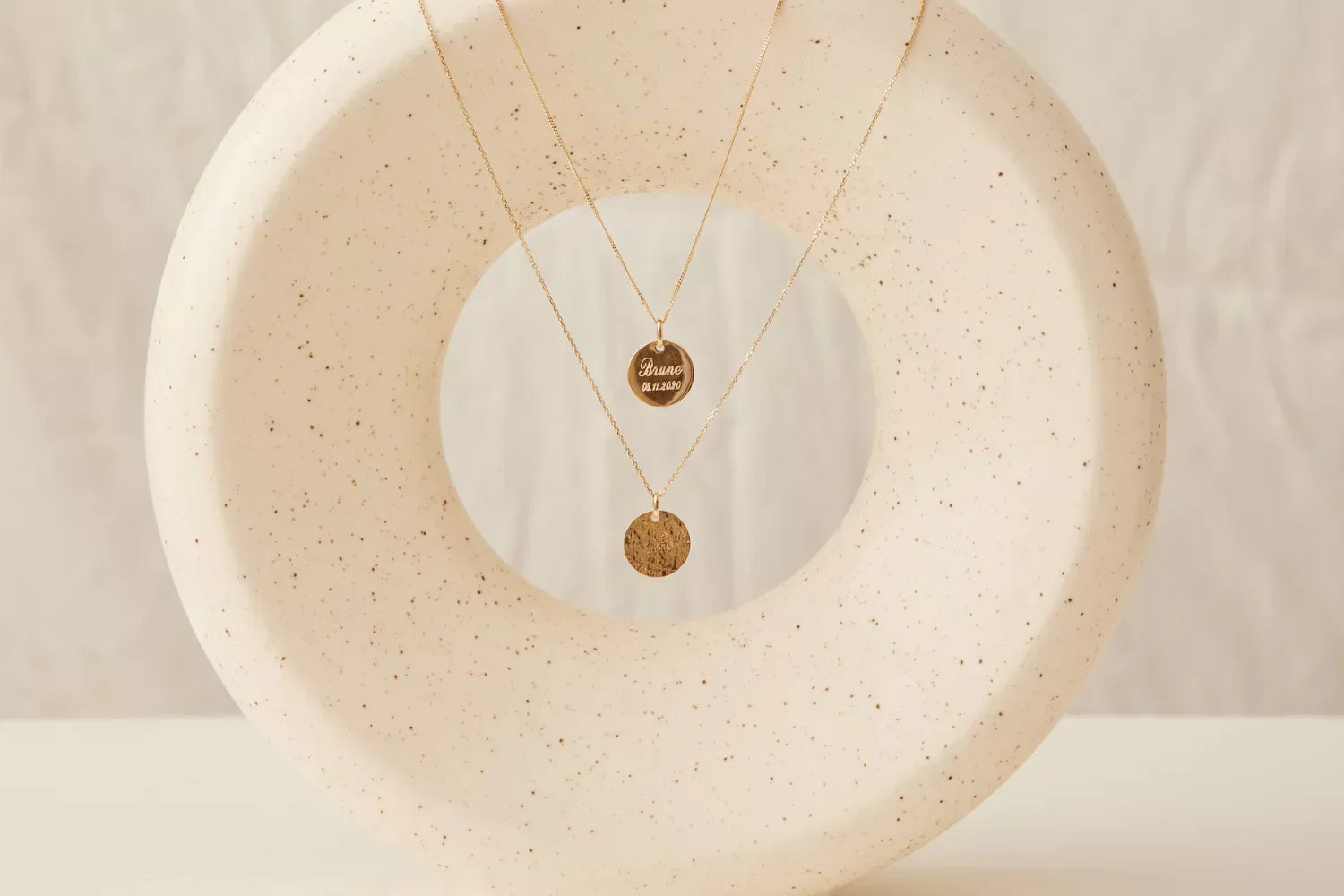Collier personnalisé : un bijou unique qui raconte votre histoire