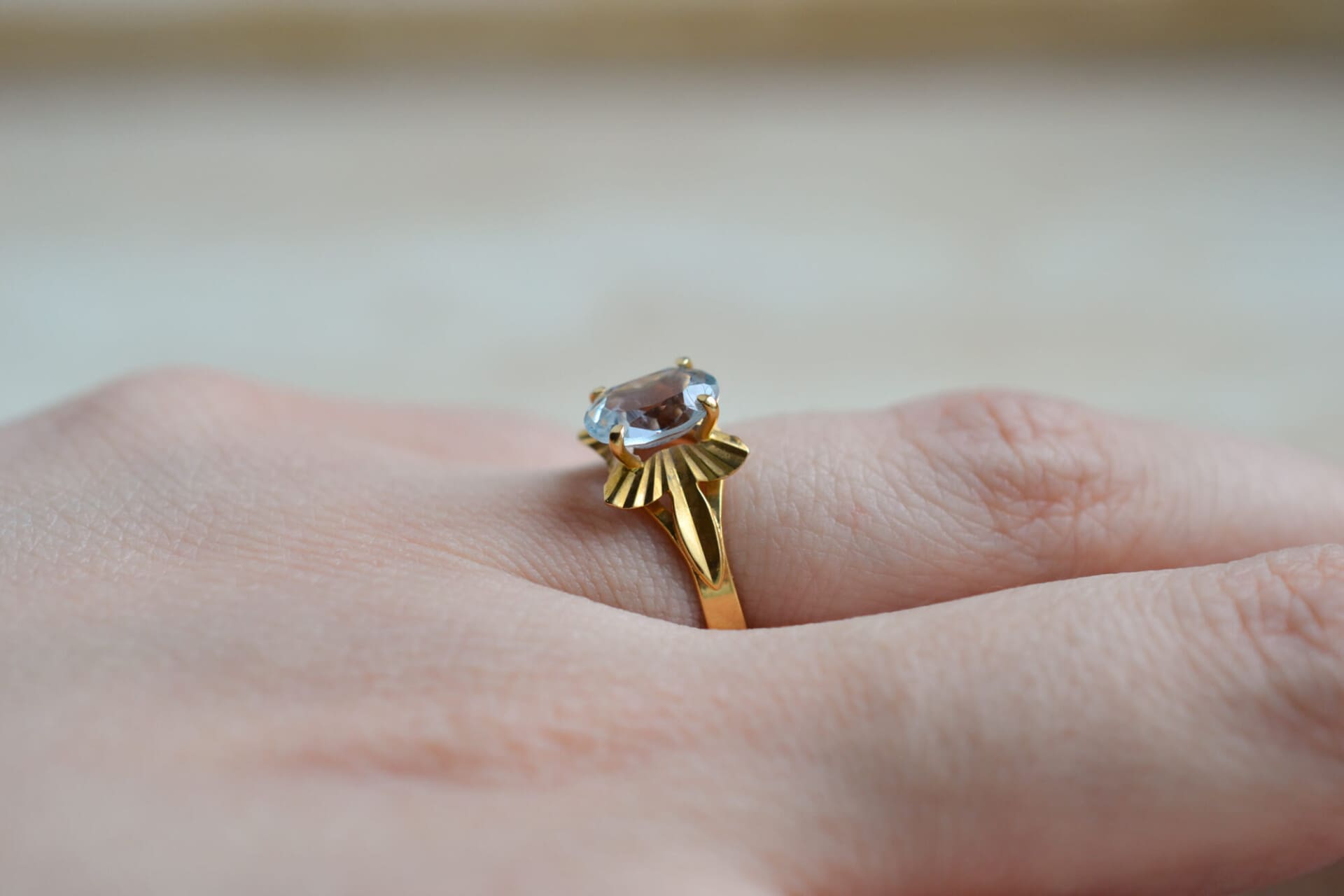 Bague Aigue-Marine décor ciselé