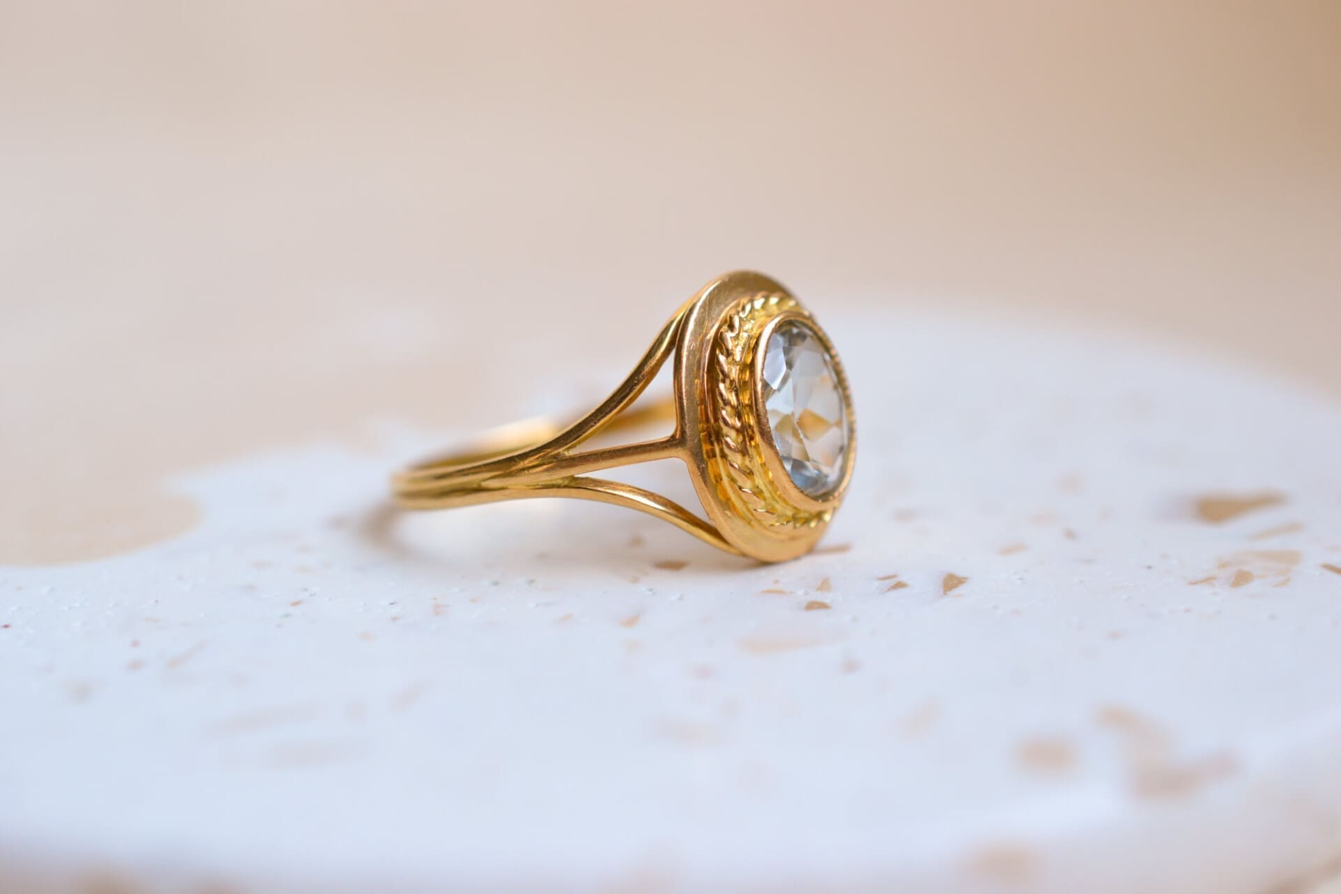 Bague Aigue-Marine décor torsadé