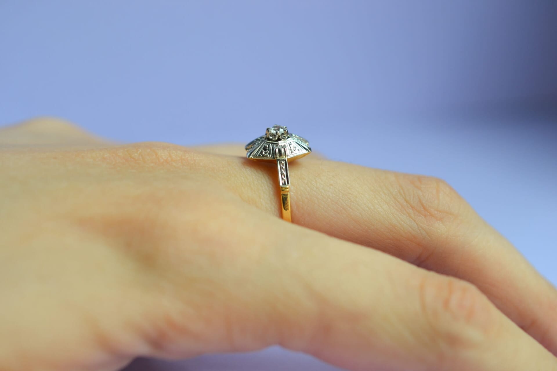 Bague Art Déco 2 Ors pierre blanche