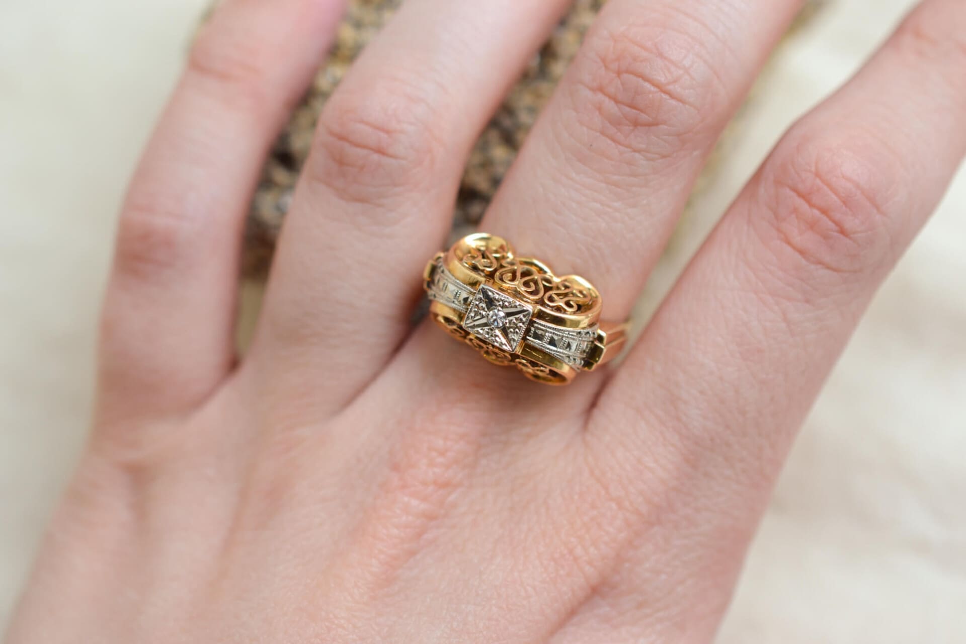 Bague Art Déco Diamant et dentelle