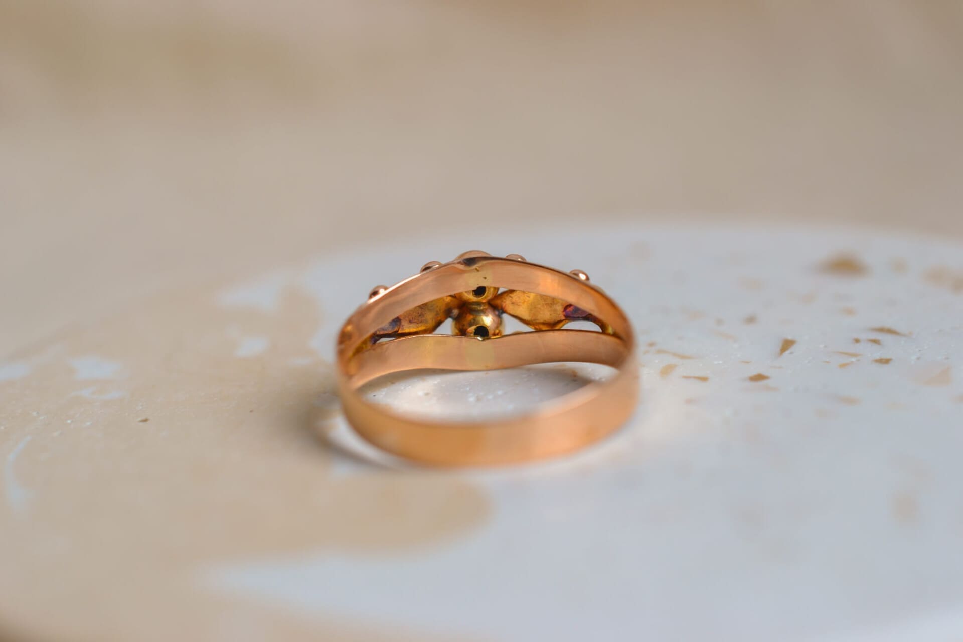 Bague Art Nouveau 2 Ors décor floral