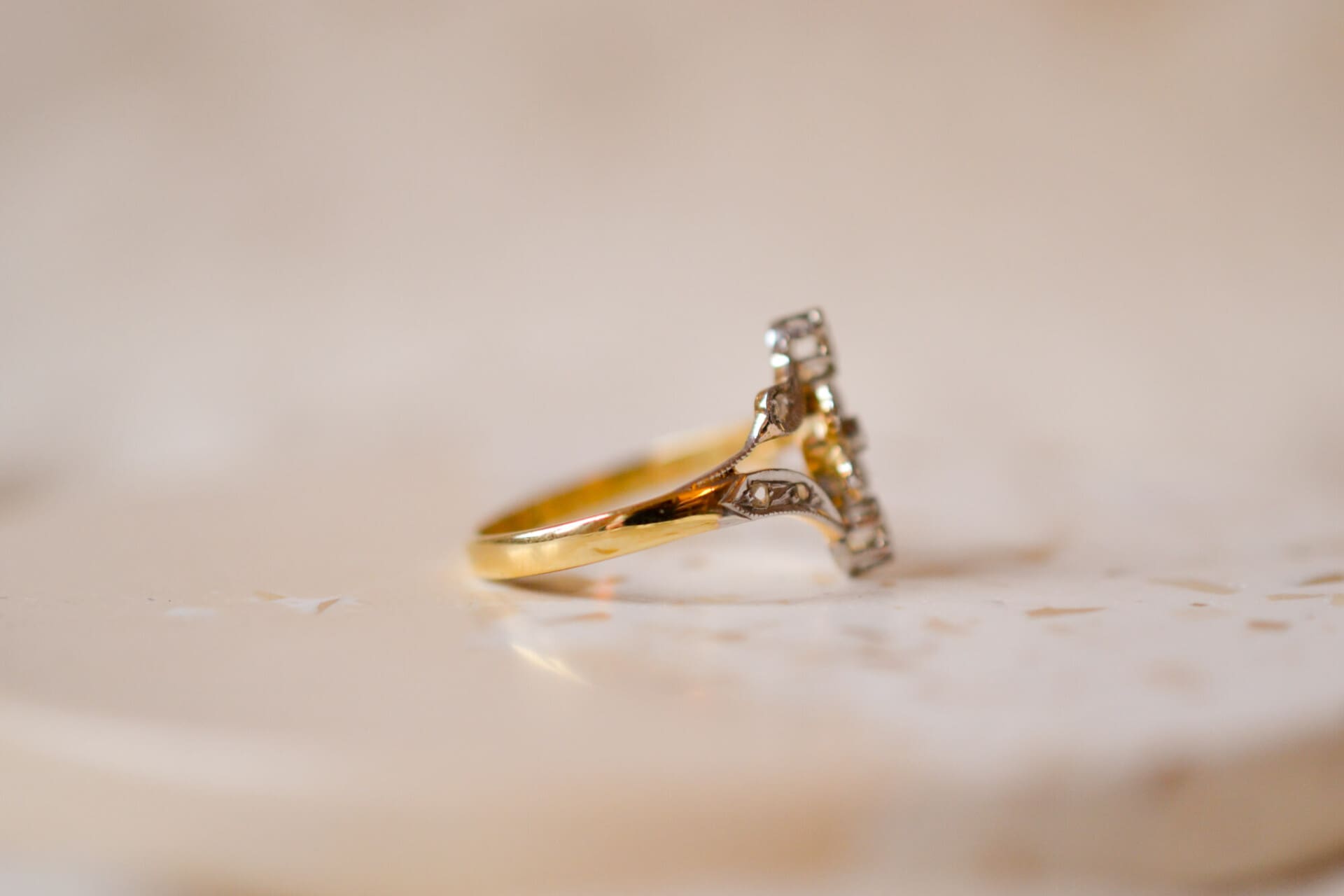 Bague Art Nouveau 2 Ors trilogie Diamants