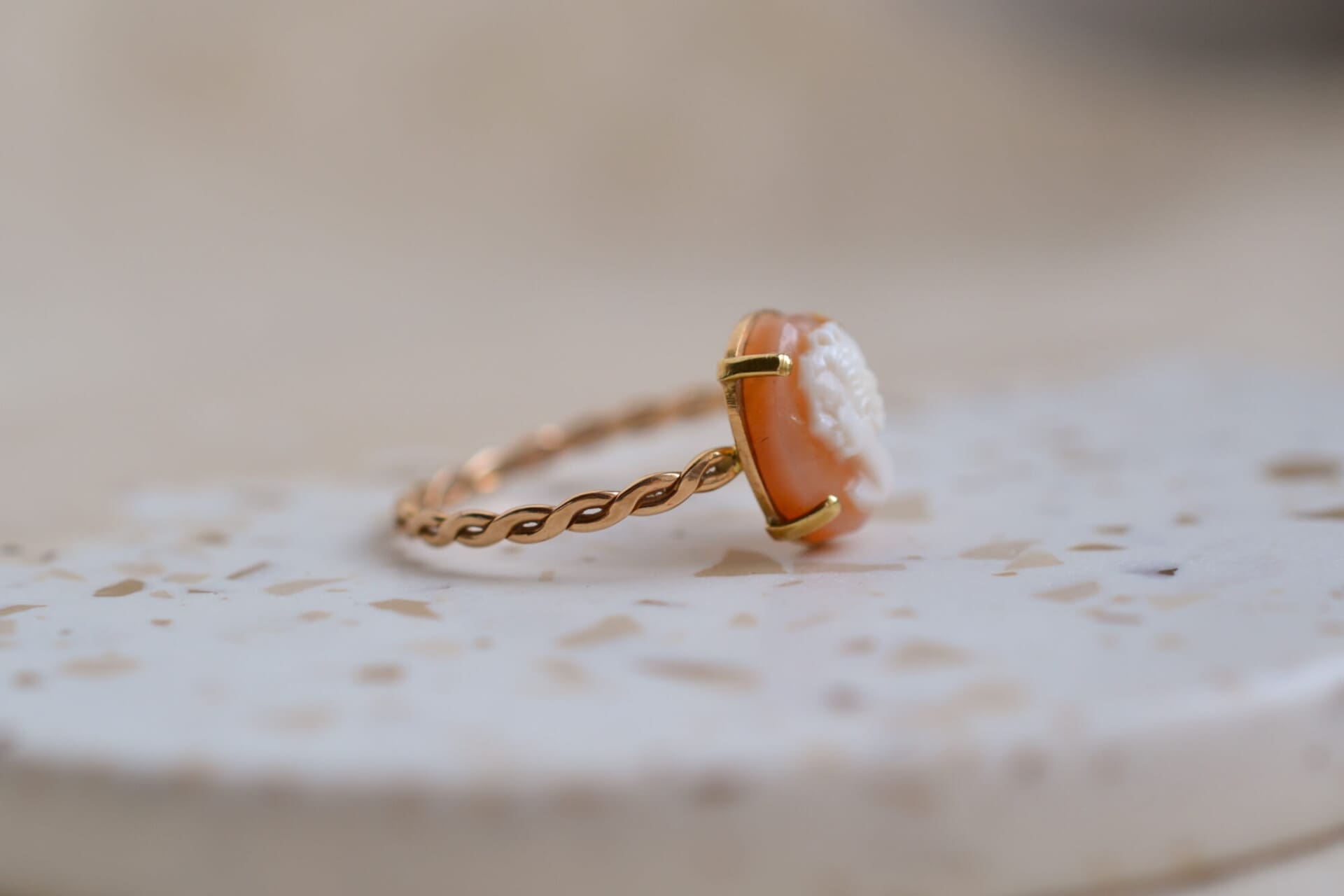 Bague Camée anneau torsadé