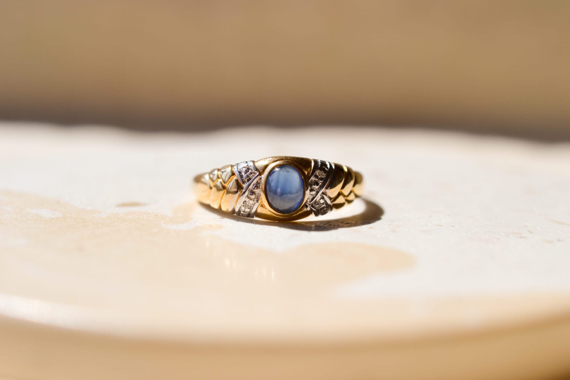 Bague Jonc Saphir et Diamants