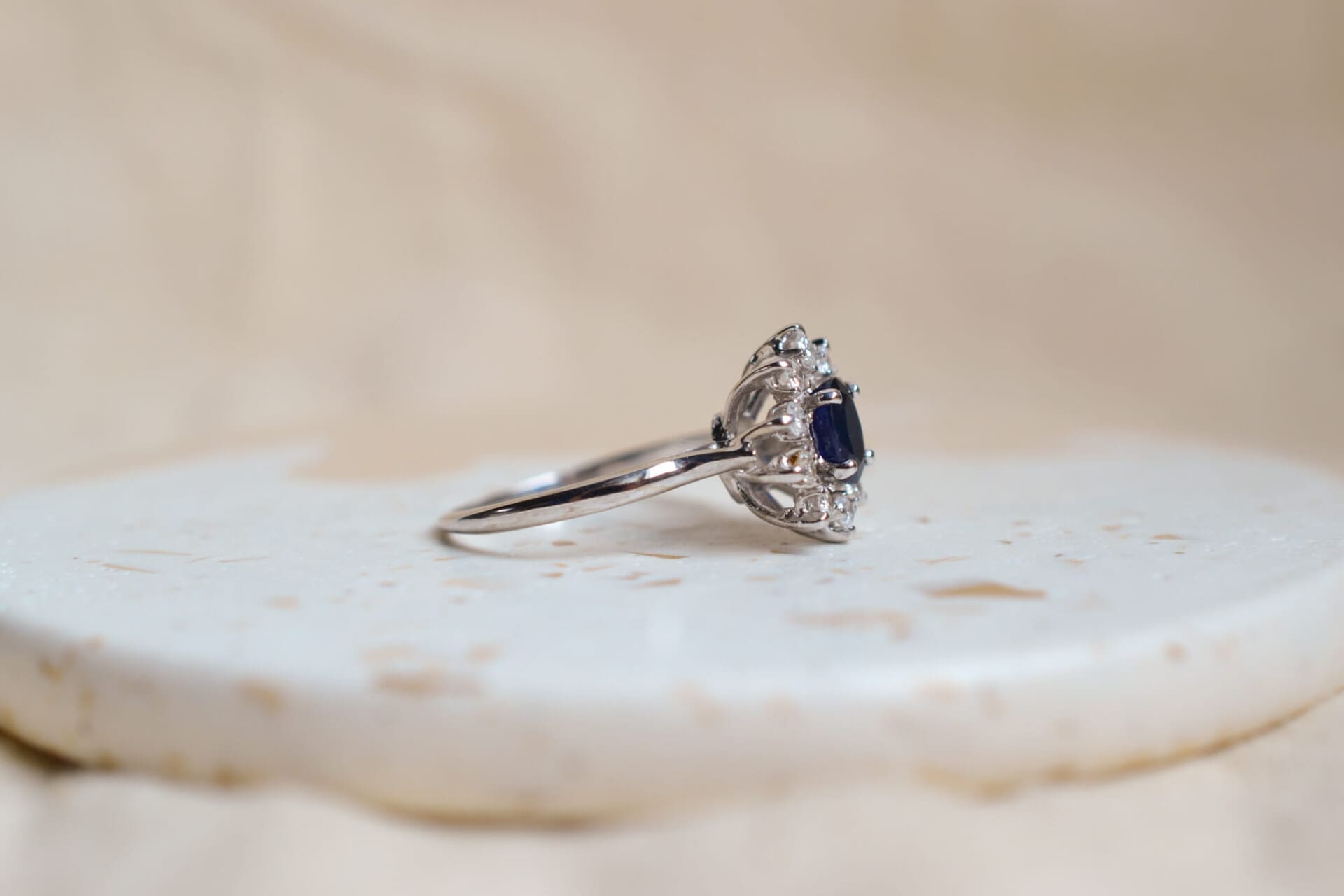 Bague Marguerite Saphir et Diamants