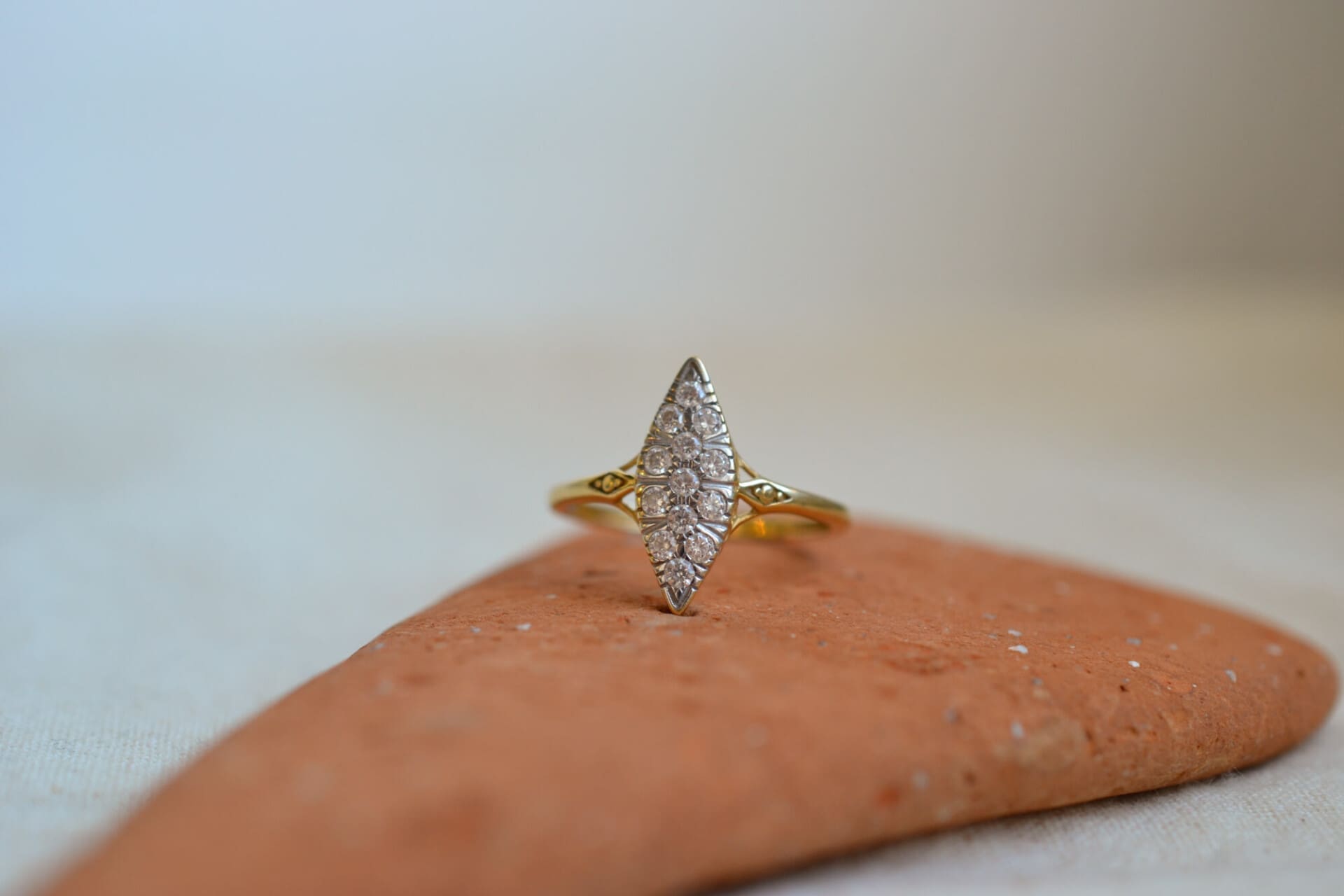 Bague Marquise 2 Ors Oxydes