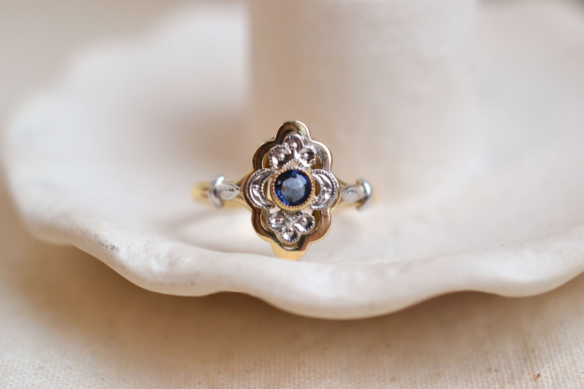 Bague Marquise 2 Ors Saphir