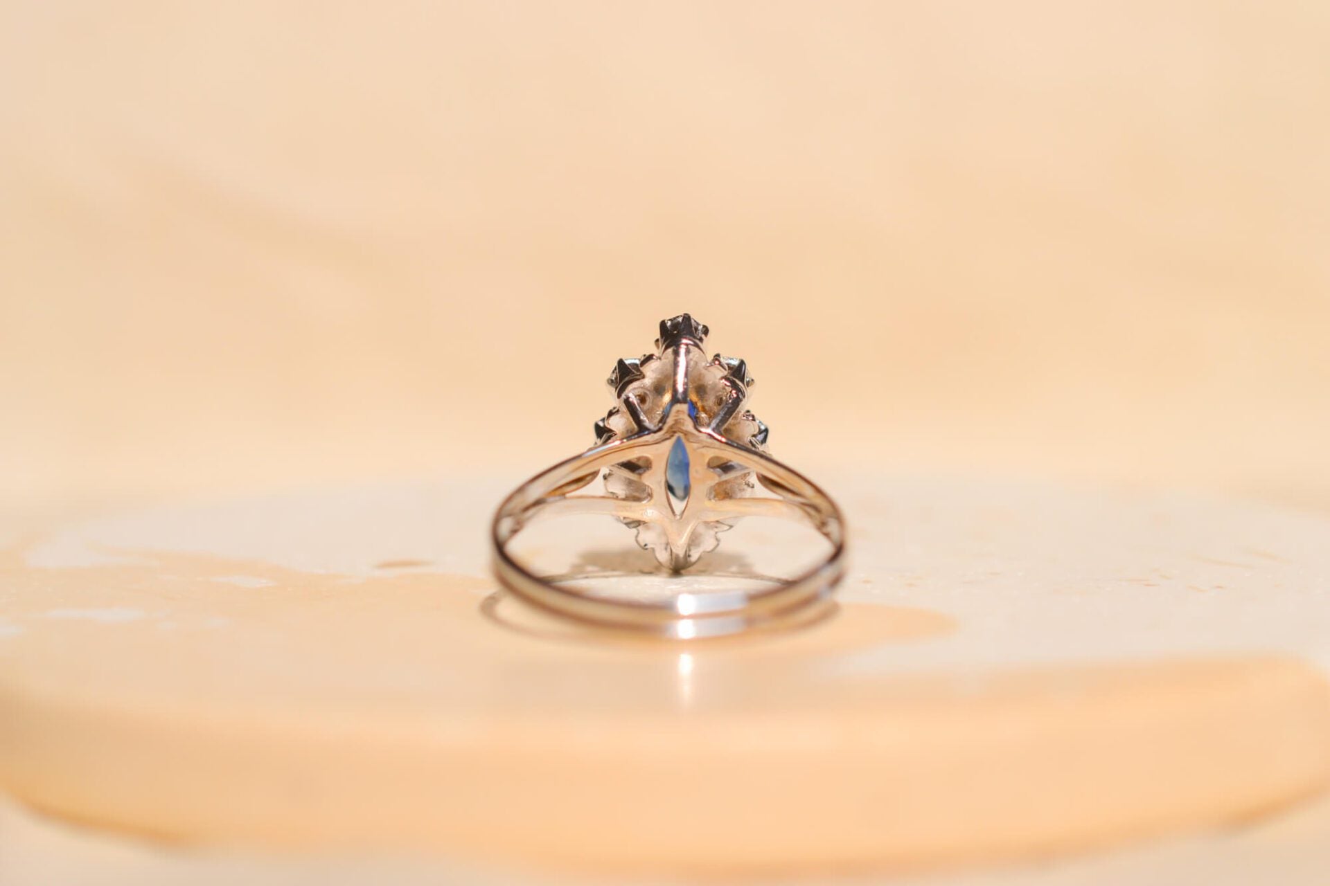 Bague Navette Saphir Diamants