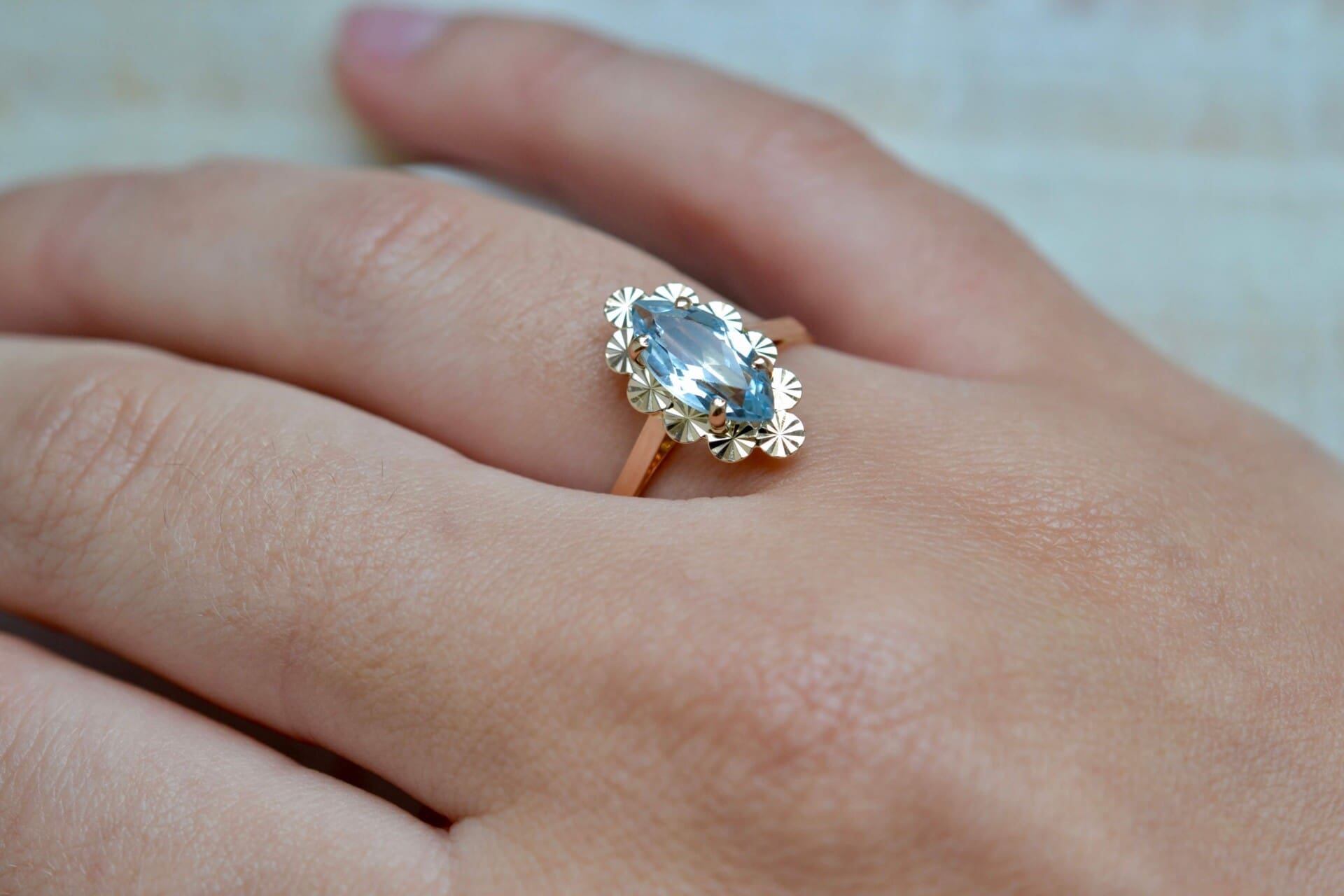 Bague Marquise Aigue-Marine