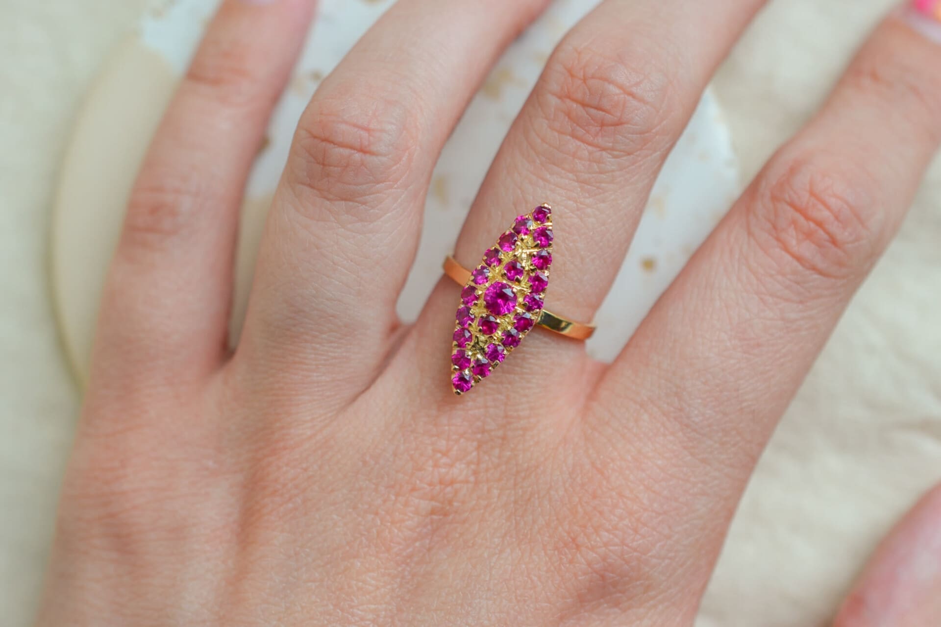 Bague Navette Rubis