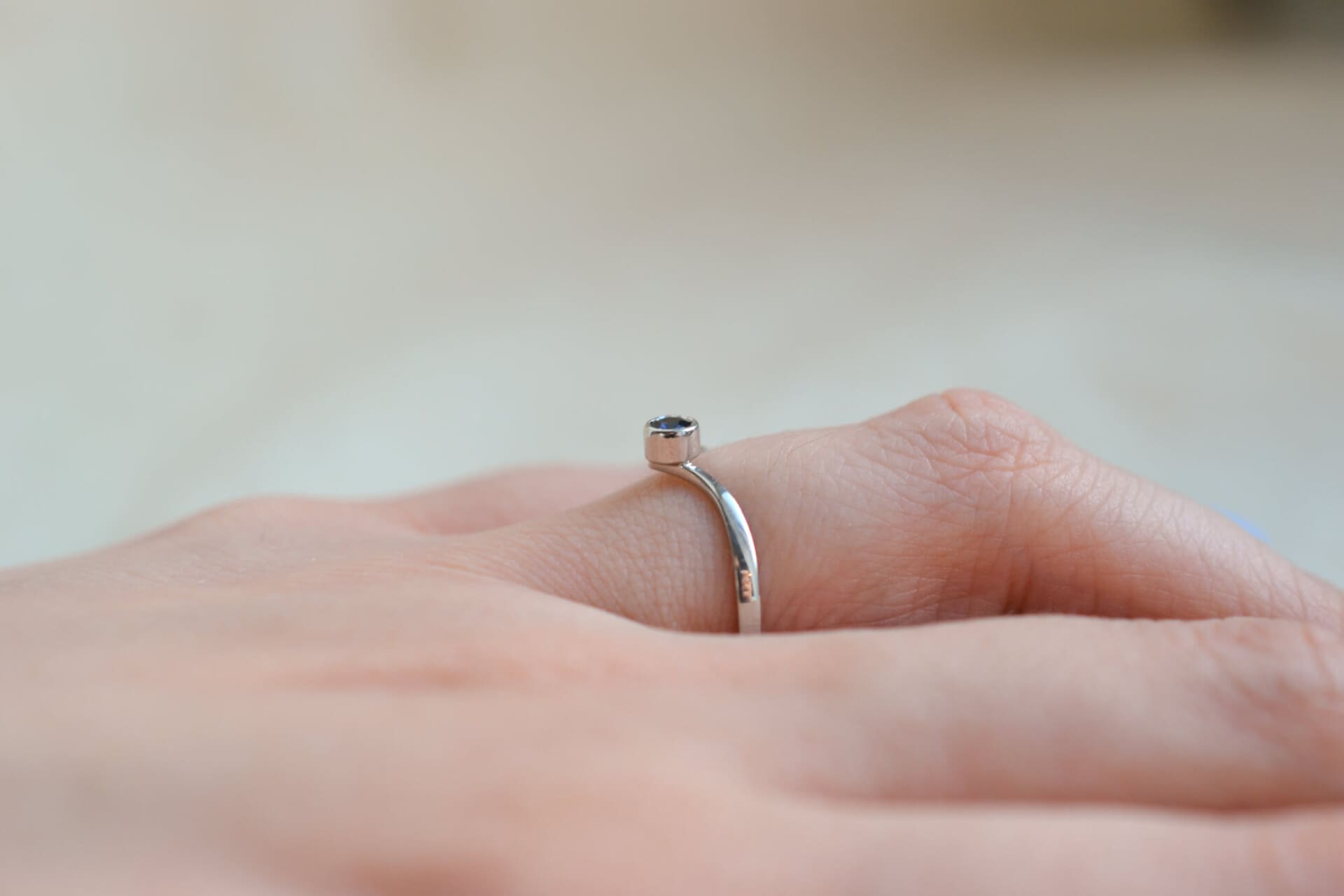 Bague Solitaire pierre bleue