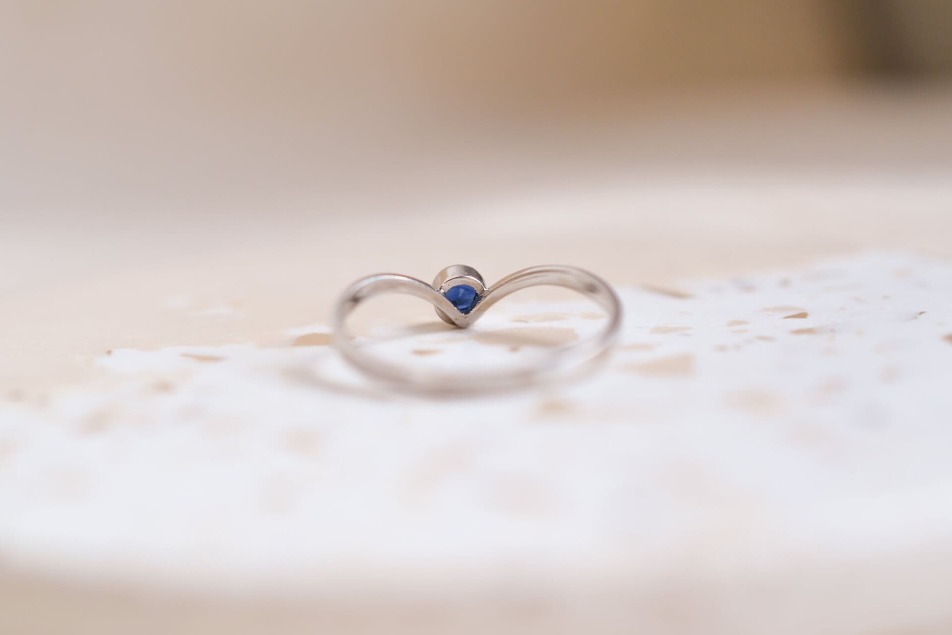 Bague Solitaire pierre bleue