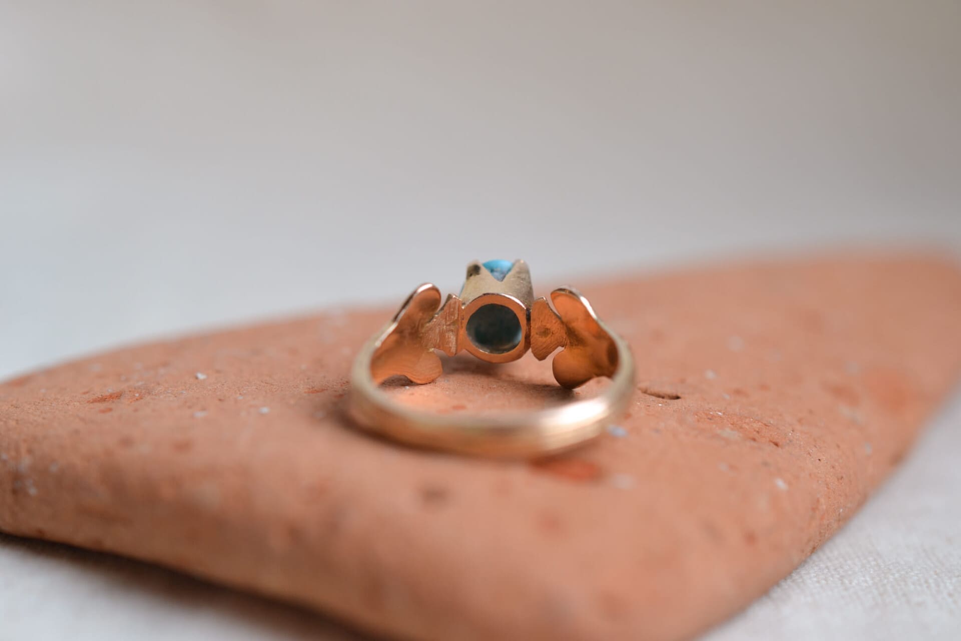 Bague Turquoise monture feuilles