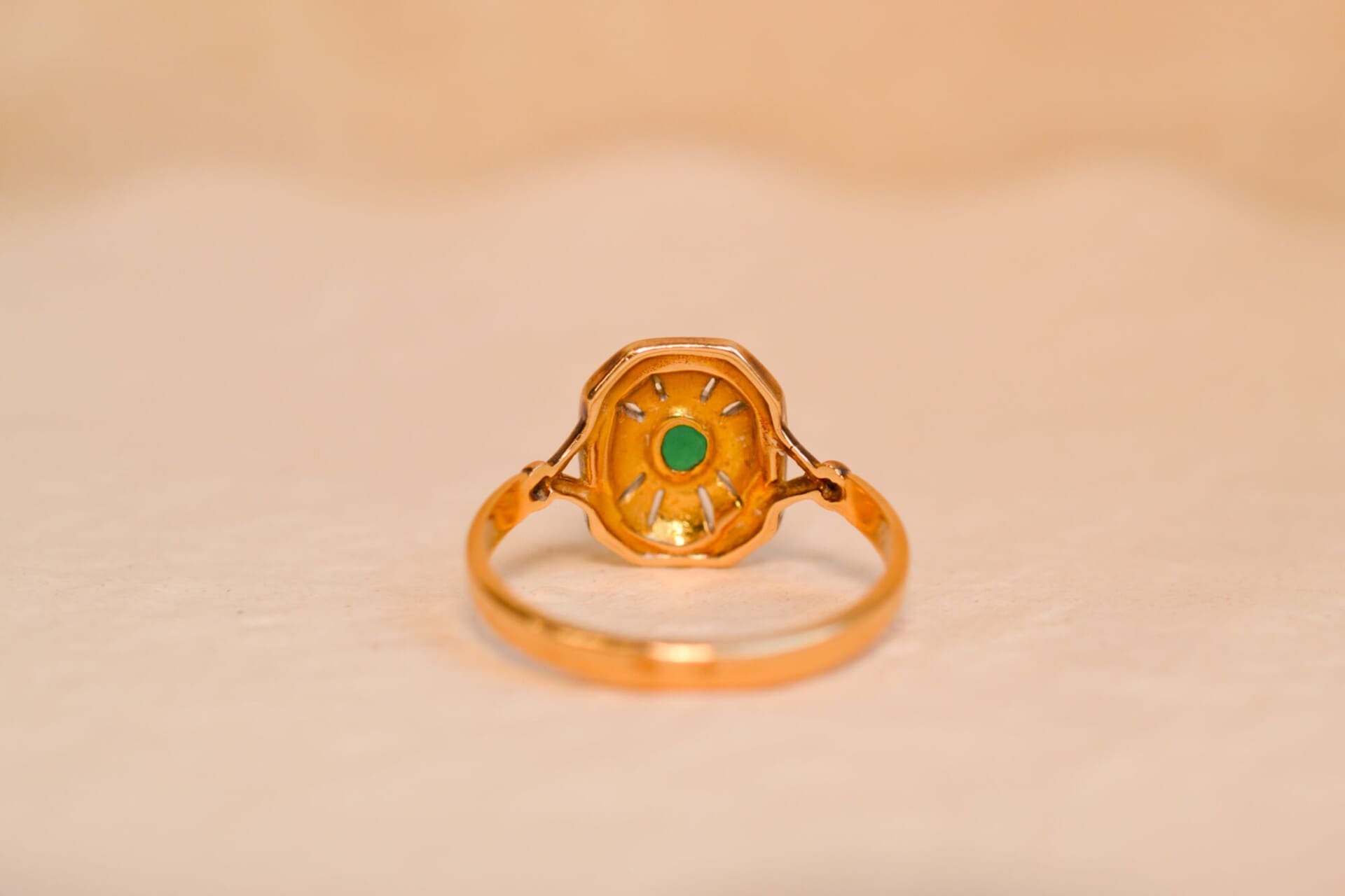 Bague octogonale Émeraude et émail