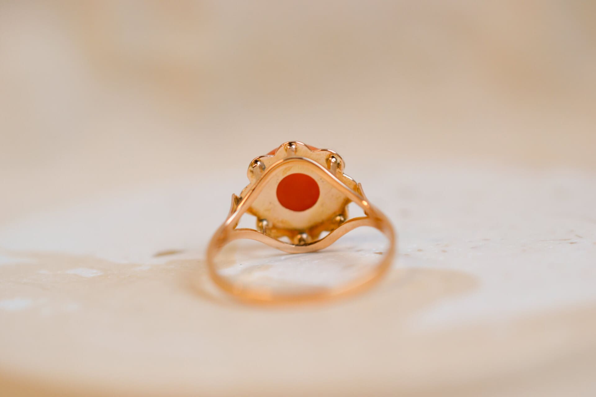 Bague Camée décor fleur