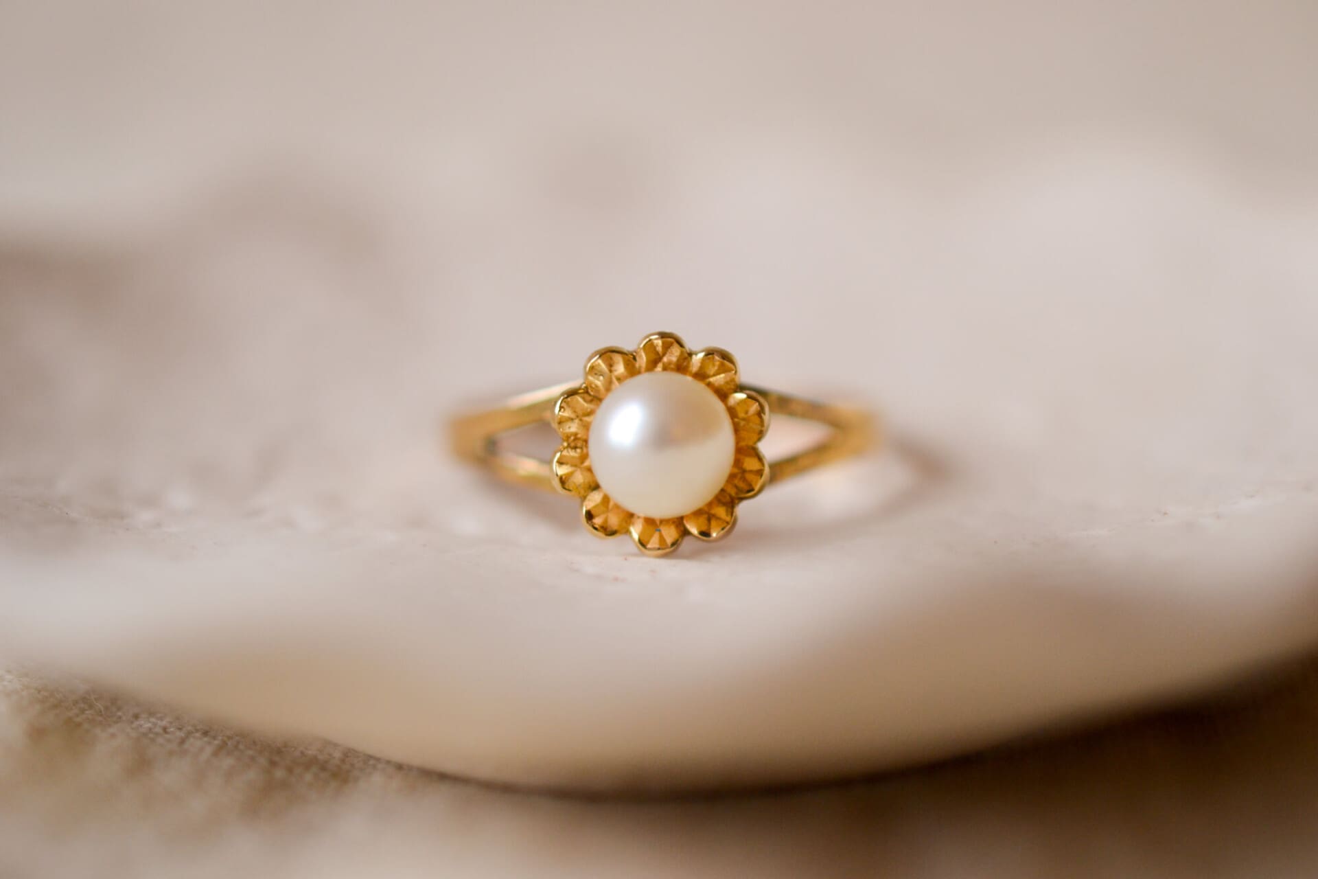 Bague fleur Perle
